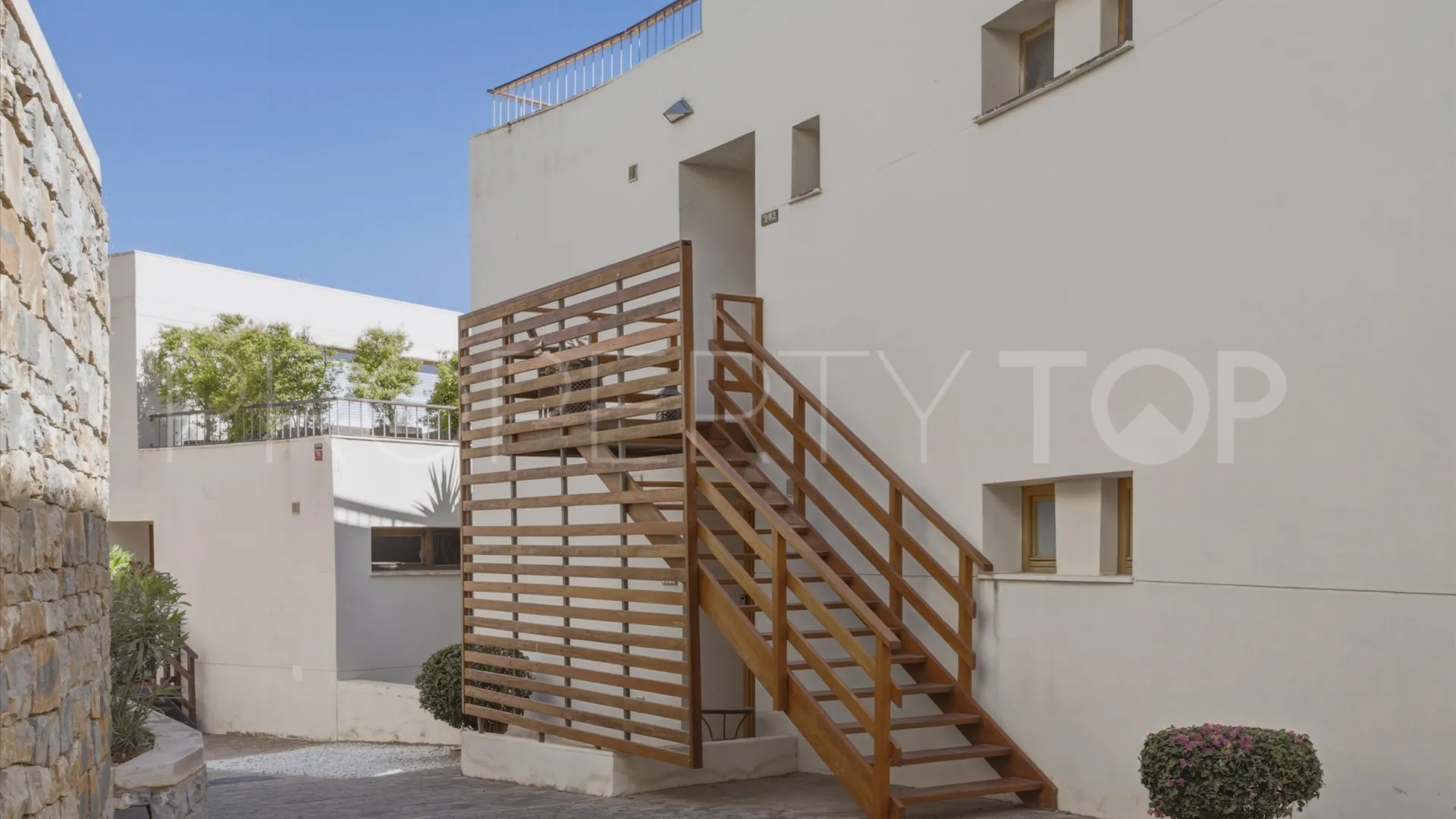 Lomas de los Monteros 3 bedrooms apartment for sale