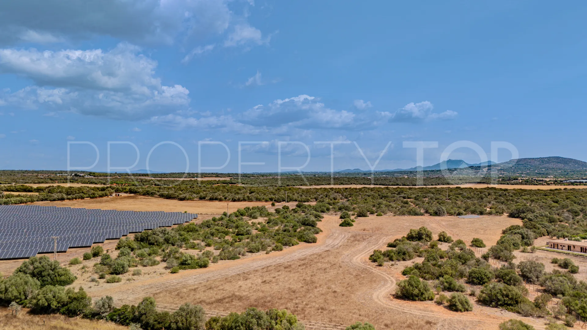 Plot in Santanyi for sale