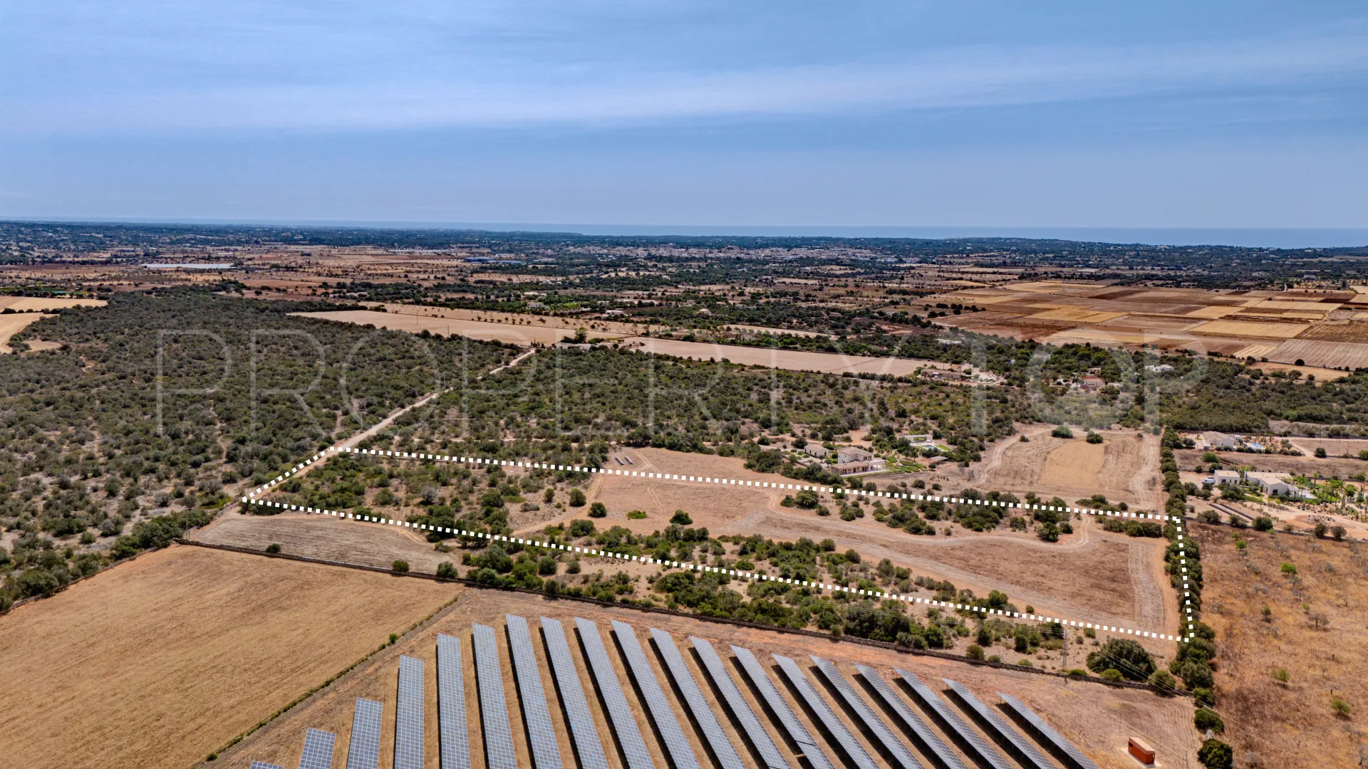 Plot in Santanyi for sale