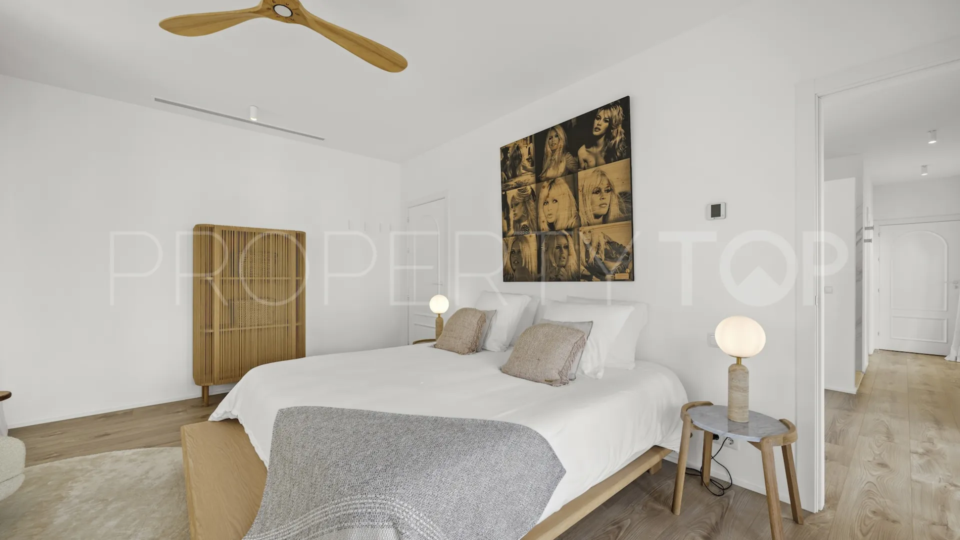 Villa en venta en Guadalmina Alta de 5 dormitorios