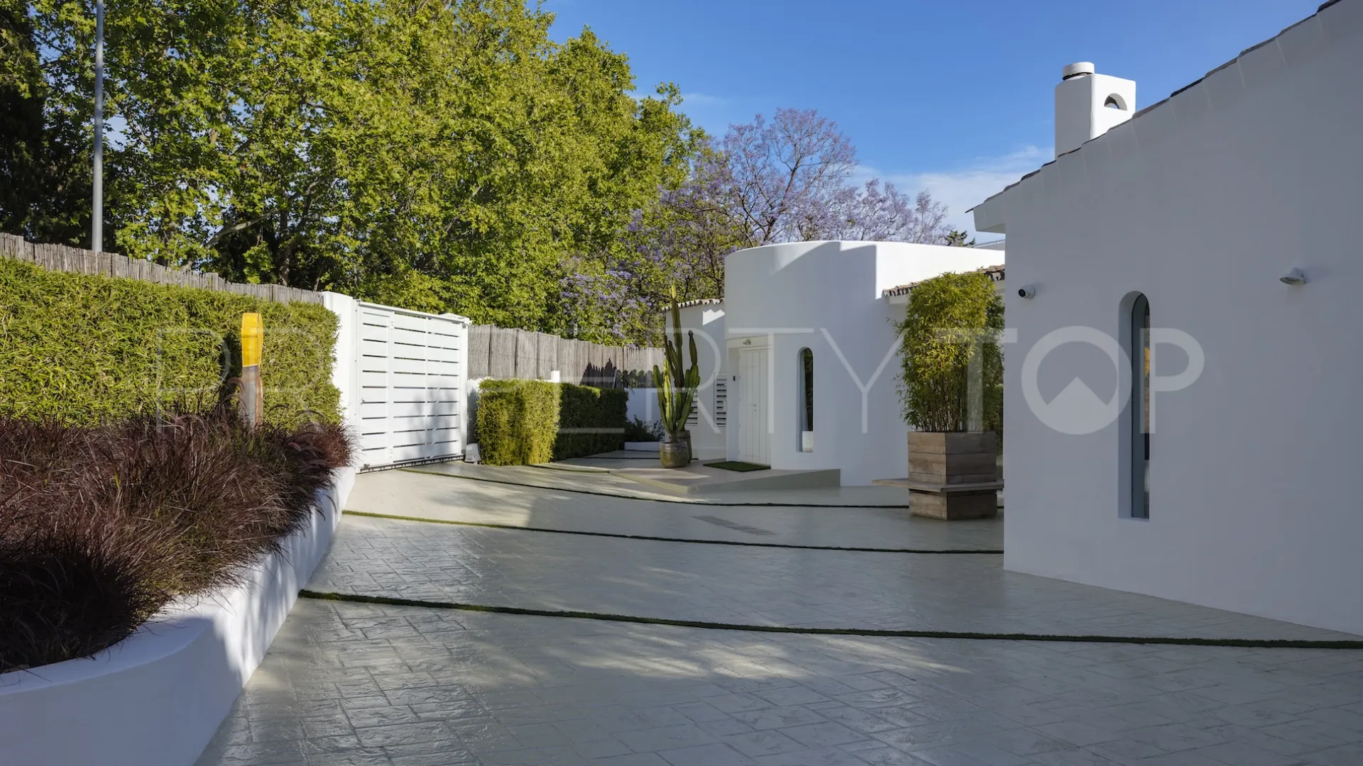 Villa en venta en Guadalmina Alta de 5 dormitorios
