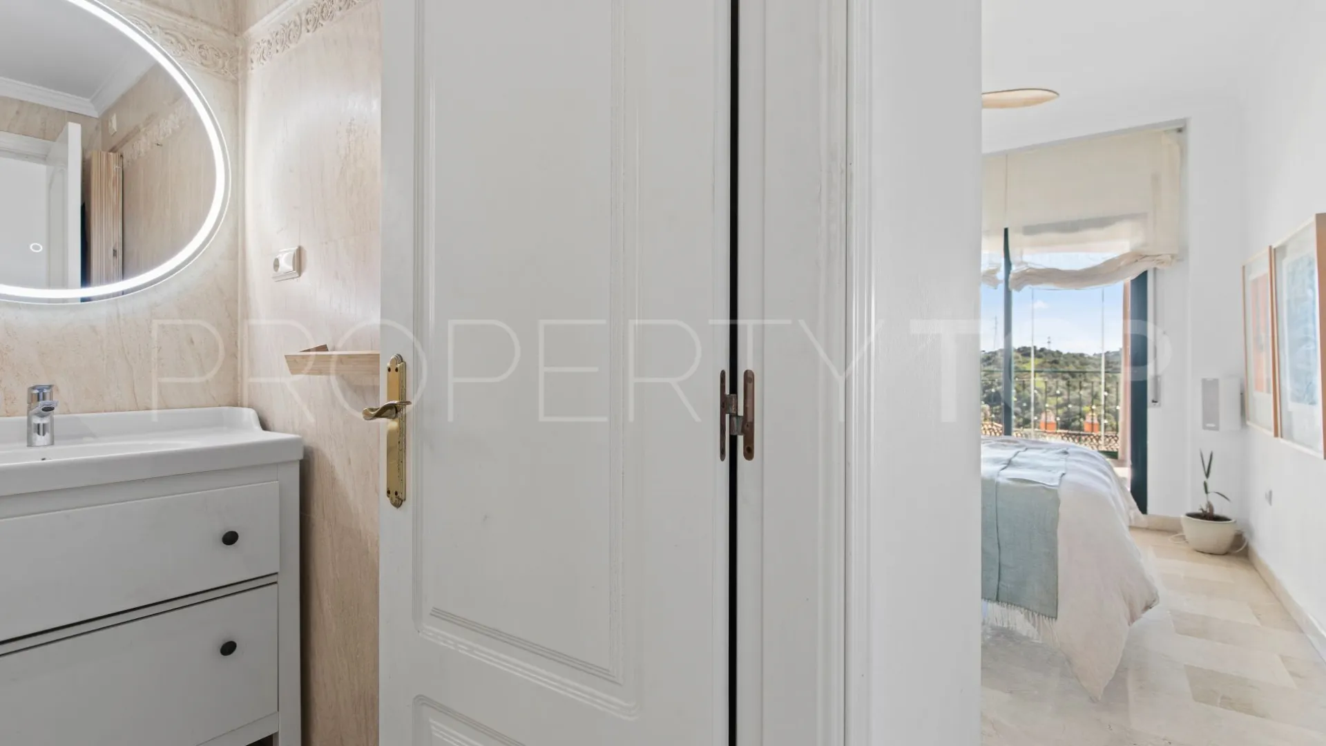 Marbella Este, apartamento en venta