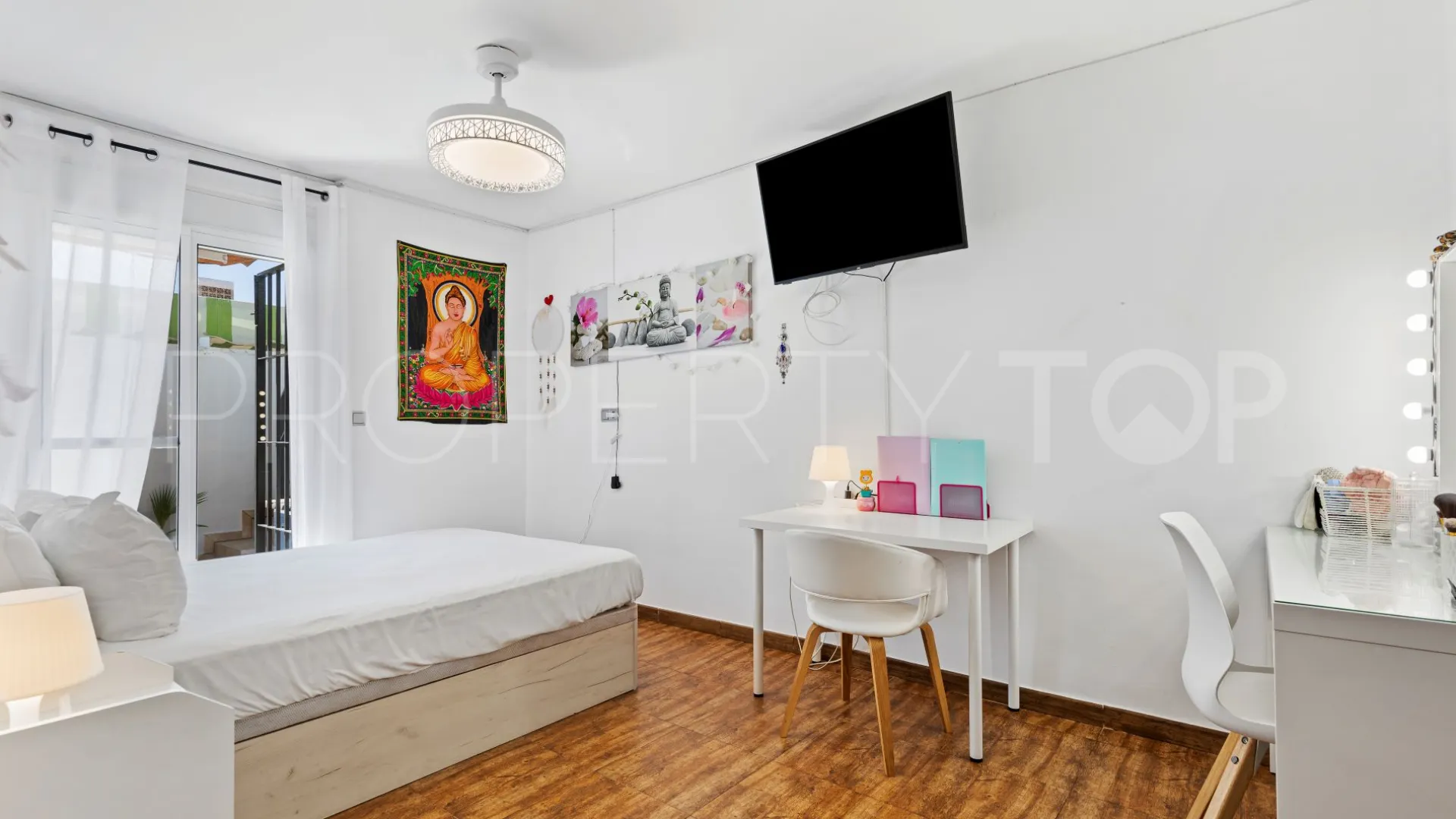 Los Pacos, casa con 4 dormitorios en venta
