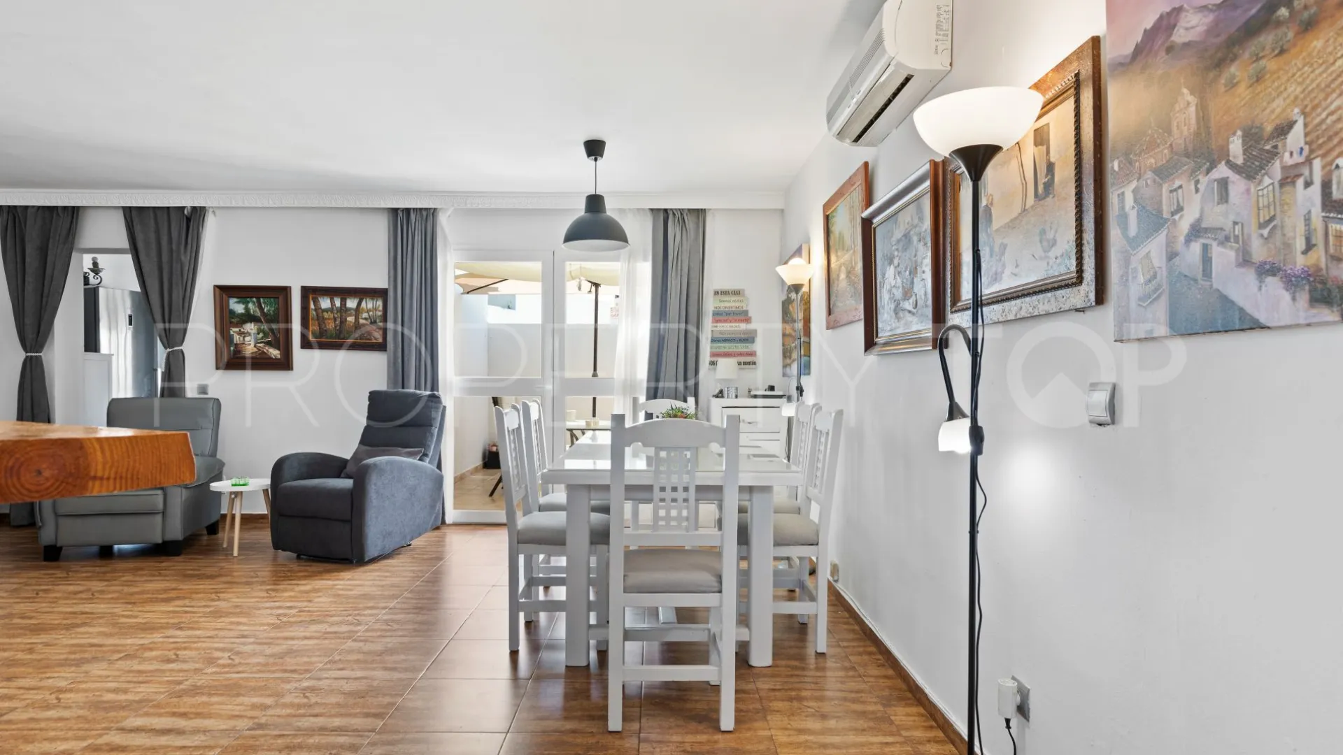 Los Pacos, casa con 4 dormitorios en venta
