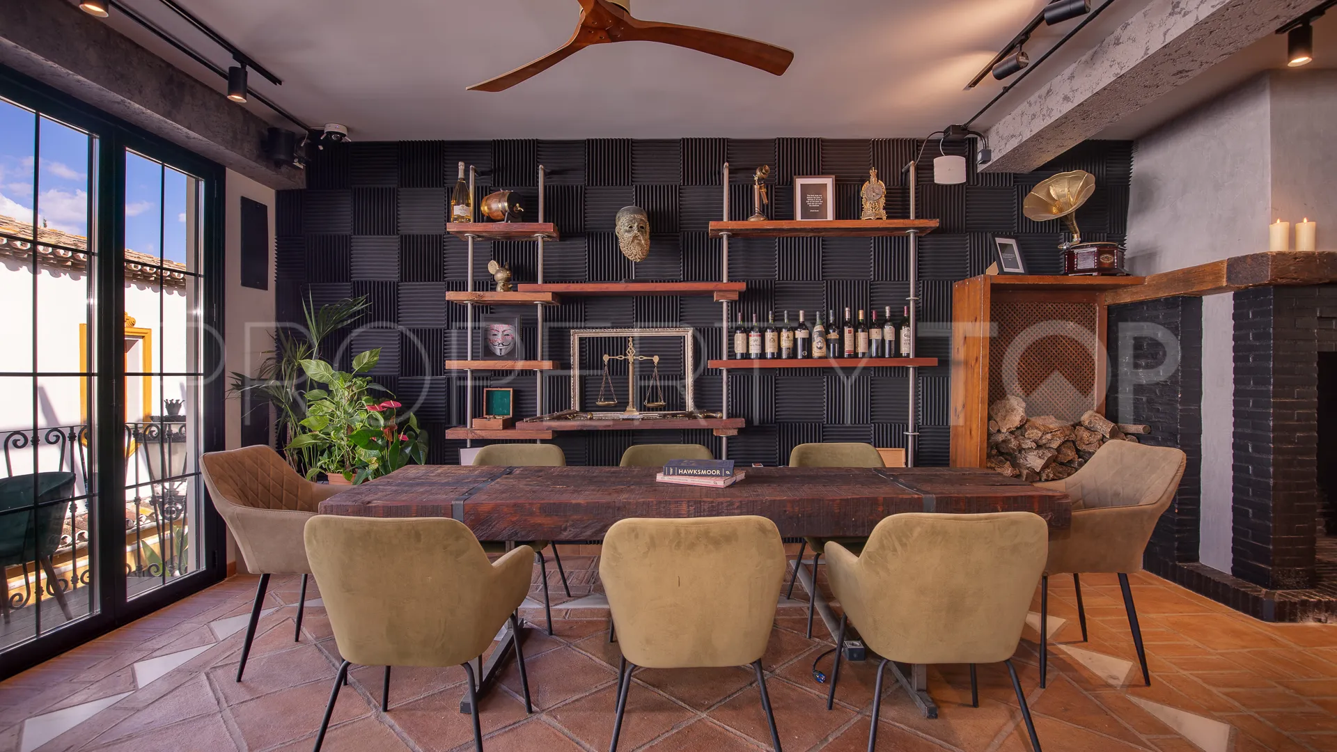 For sale commercial premises in Benahavis