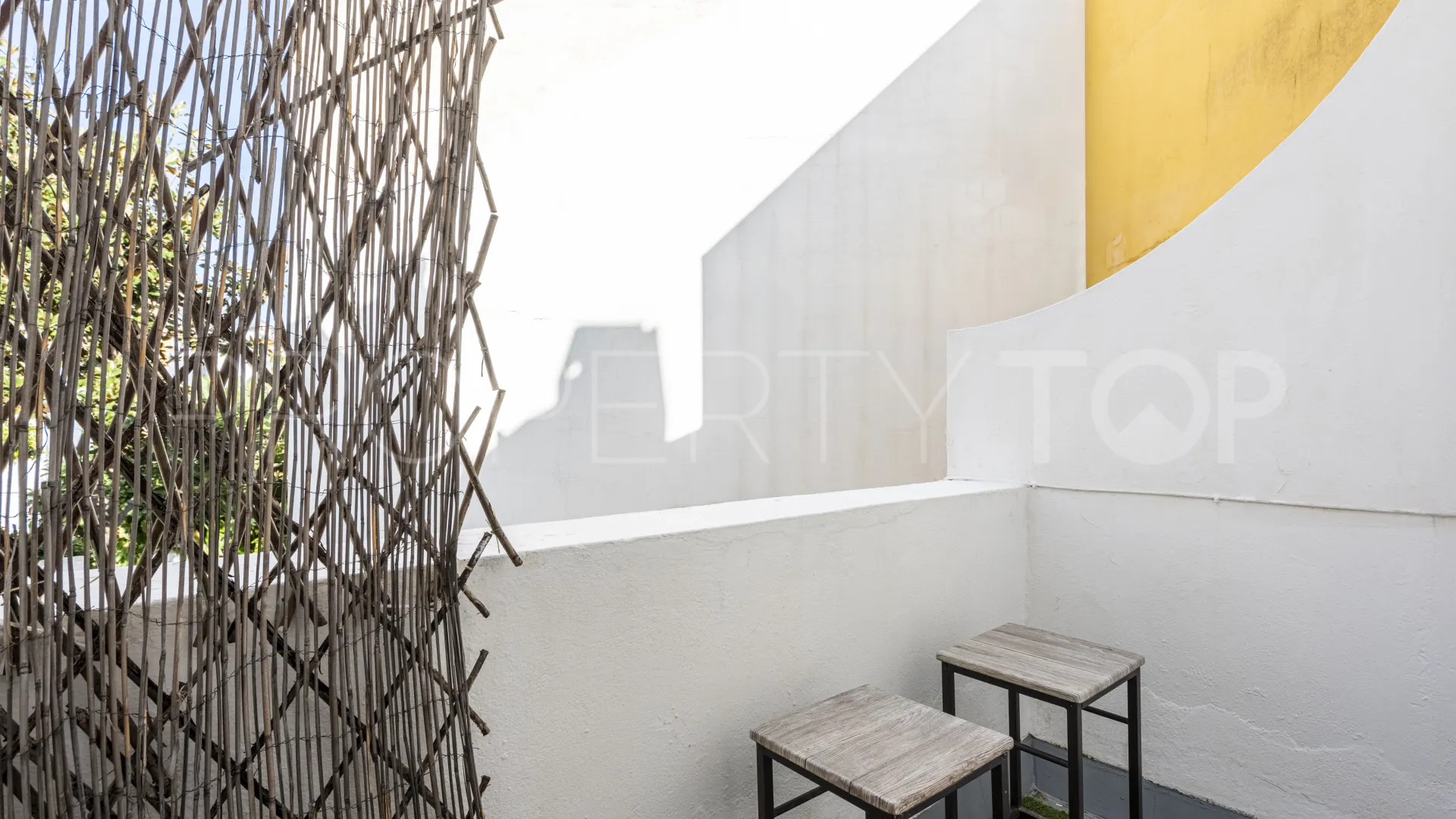 2 bedrooms Nueva Andalucia town house for sale