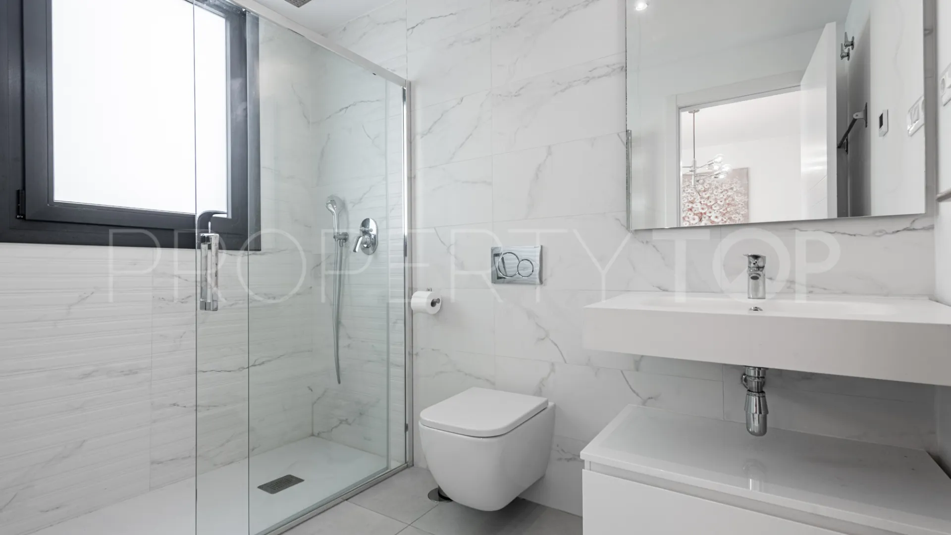 Adosado a la venta con 3 dormitorios en Bel Air