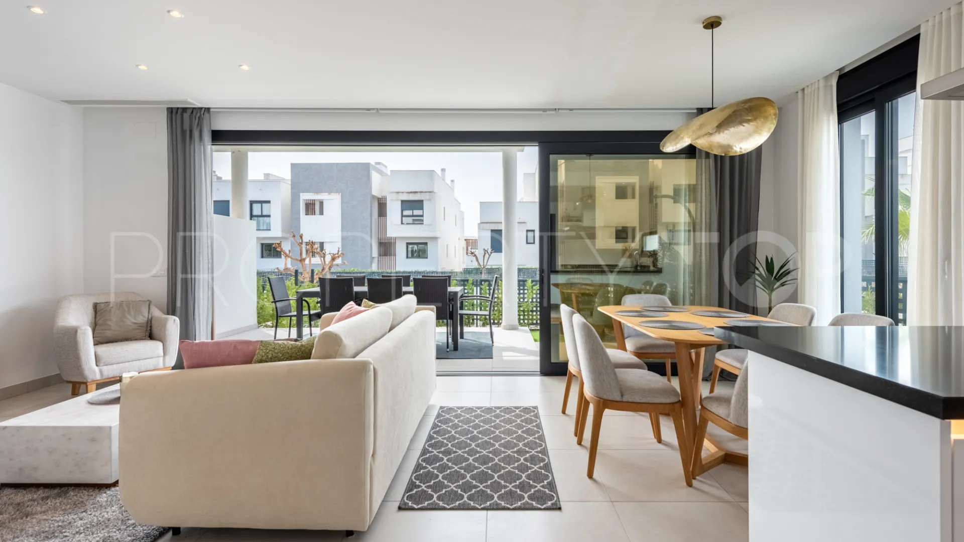Adosado a la venta con 3 dormitorios en Bel Air
