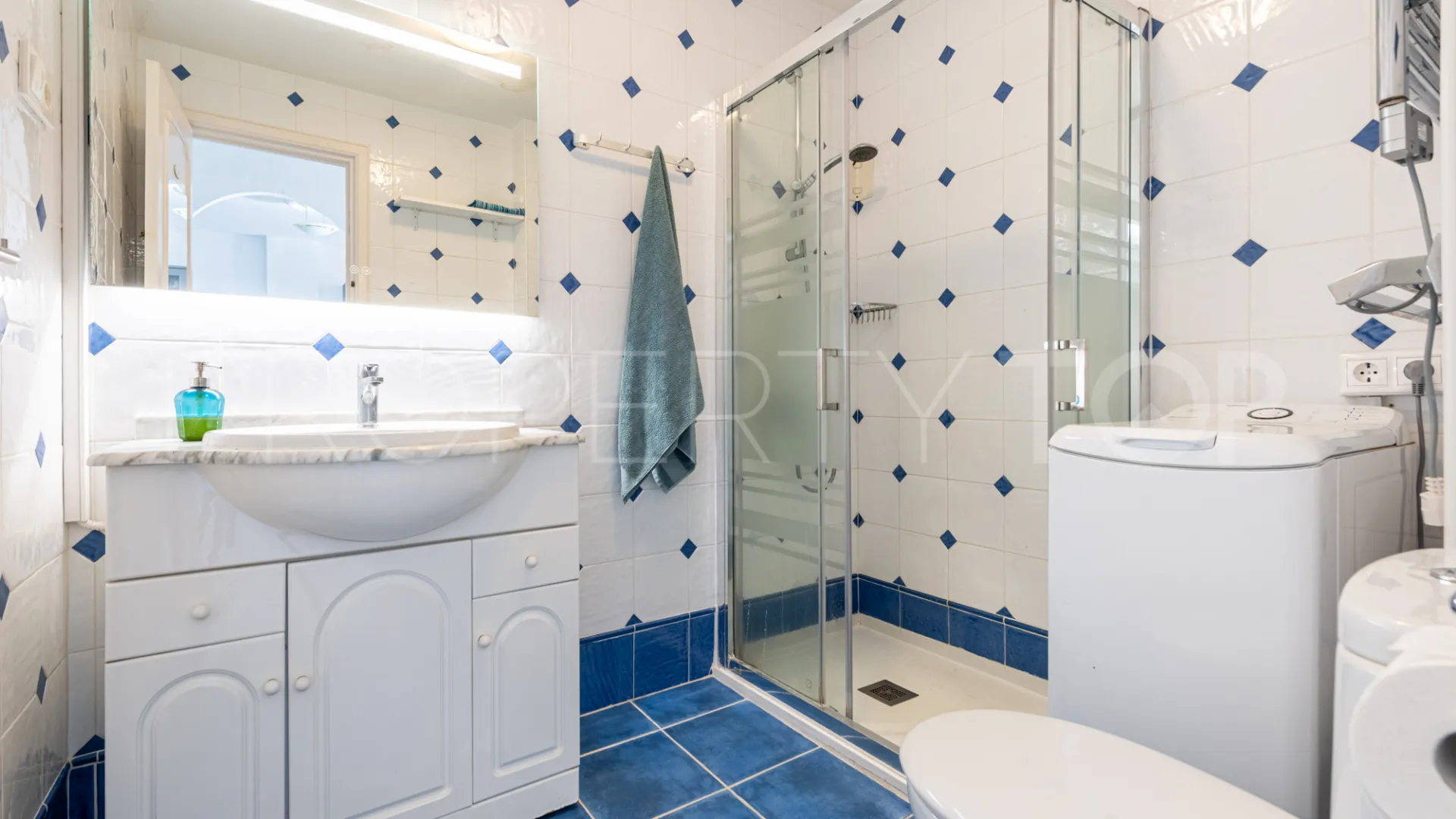 Apartamento con 2 dormitorios en venta en Riviera del Sol