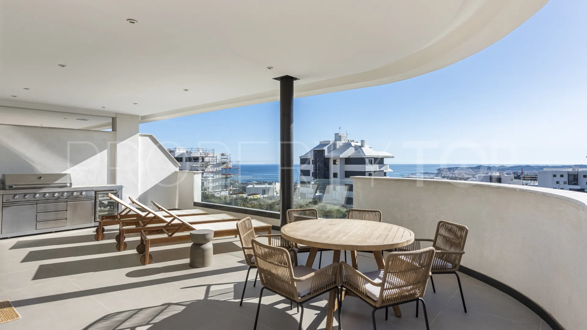 For sale El Higueron apartment with 3 bedrooms