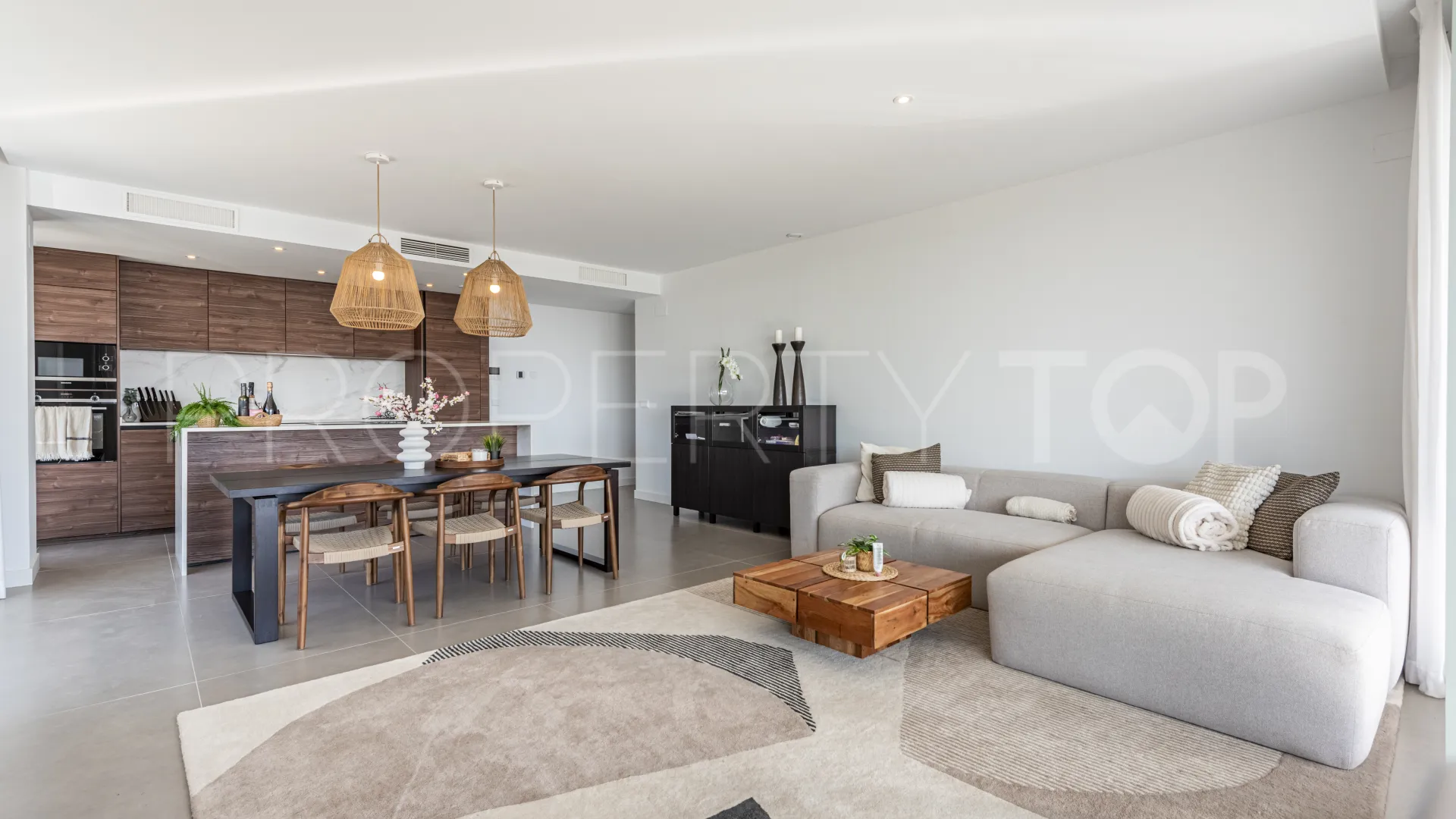 For sale El Higueron apartment with 3 bedrooms