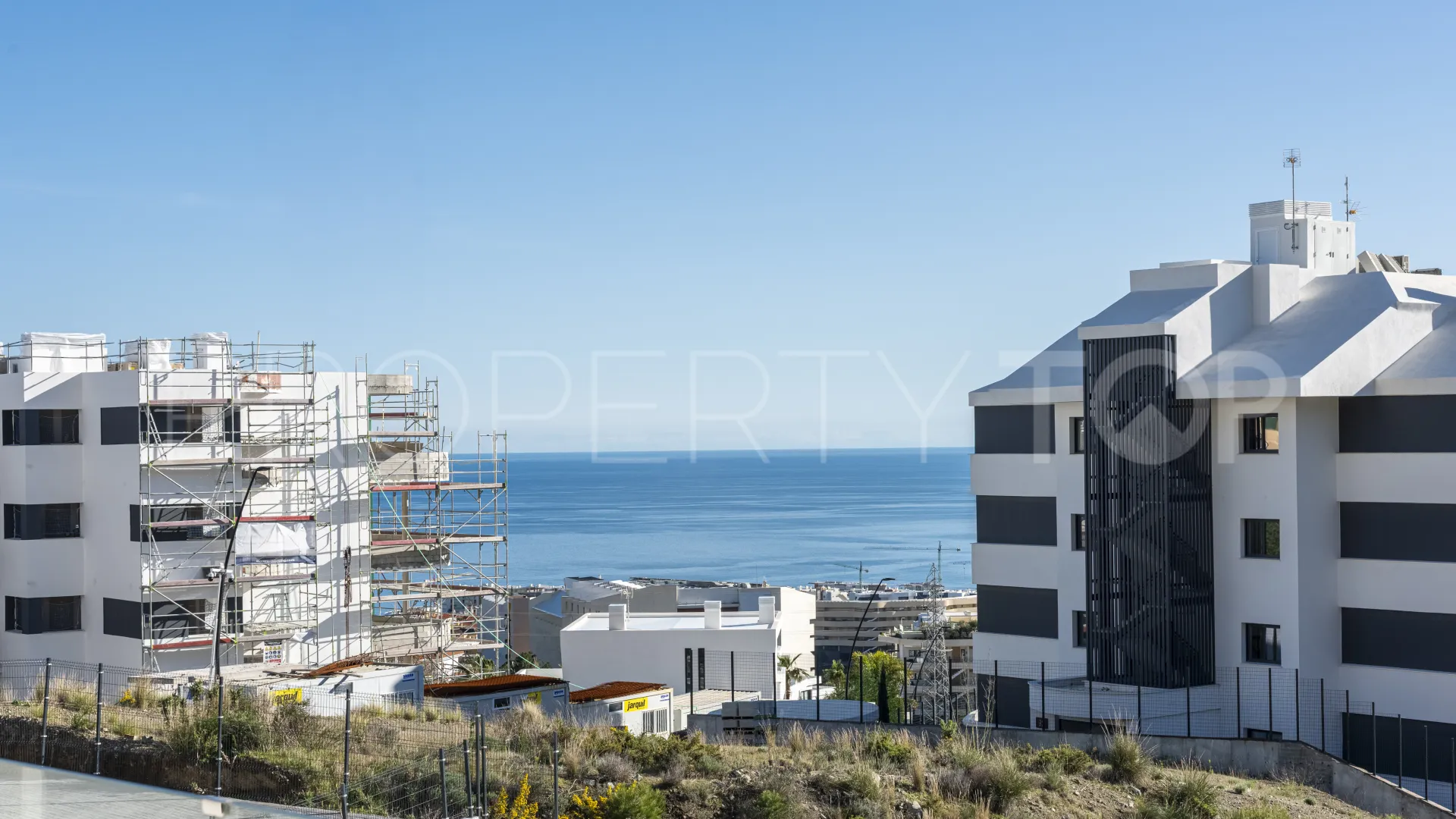 For sale El Higueron apartment with 3 bedrooms