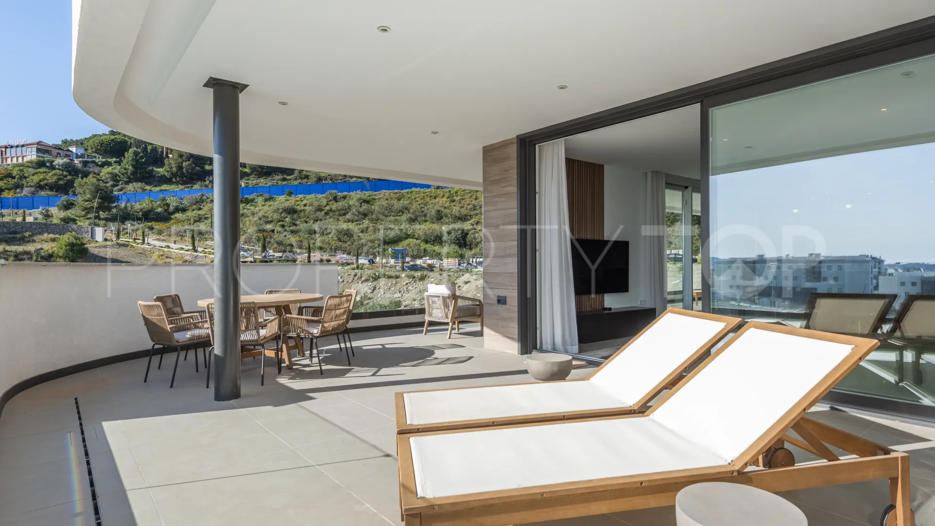 For sale El Higueron apartment with 3 bedrooms