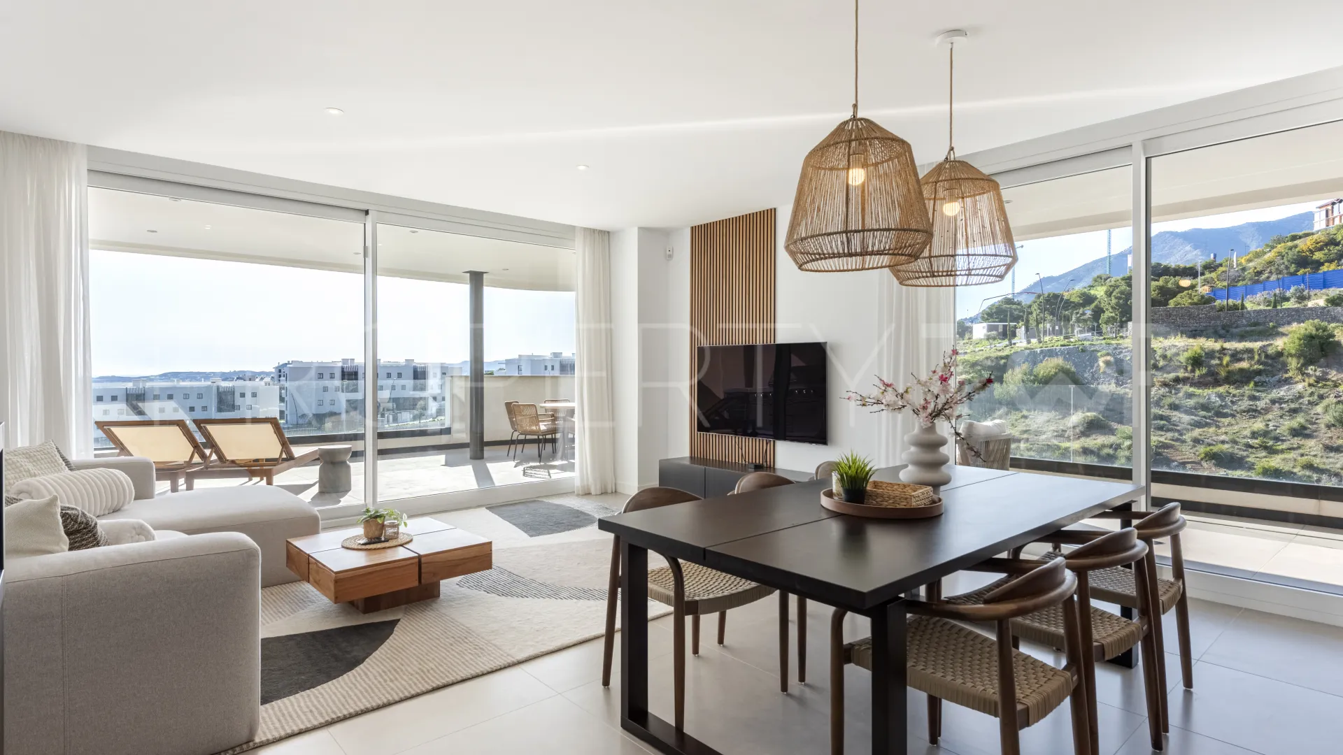 For sale El Higueron apartment with 3 bedrooms