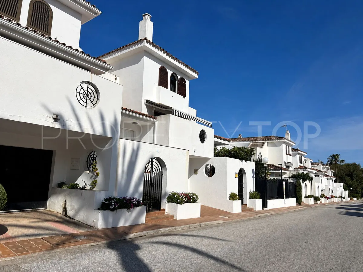 Buy town house in Beach Side New Golden Mile with 3 bedrooms