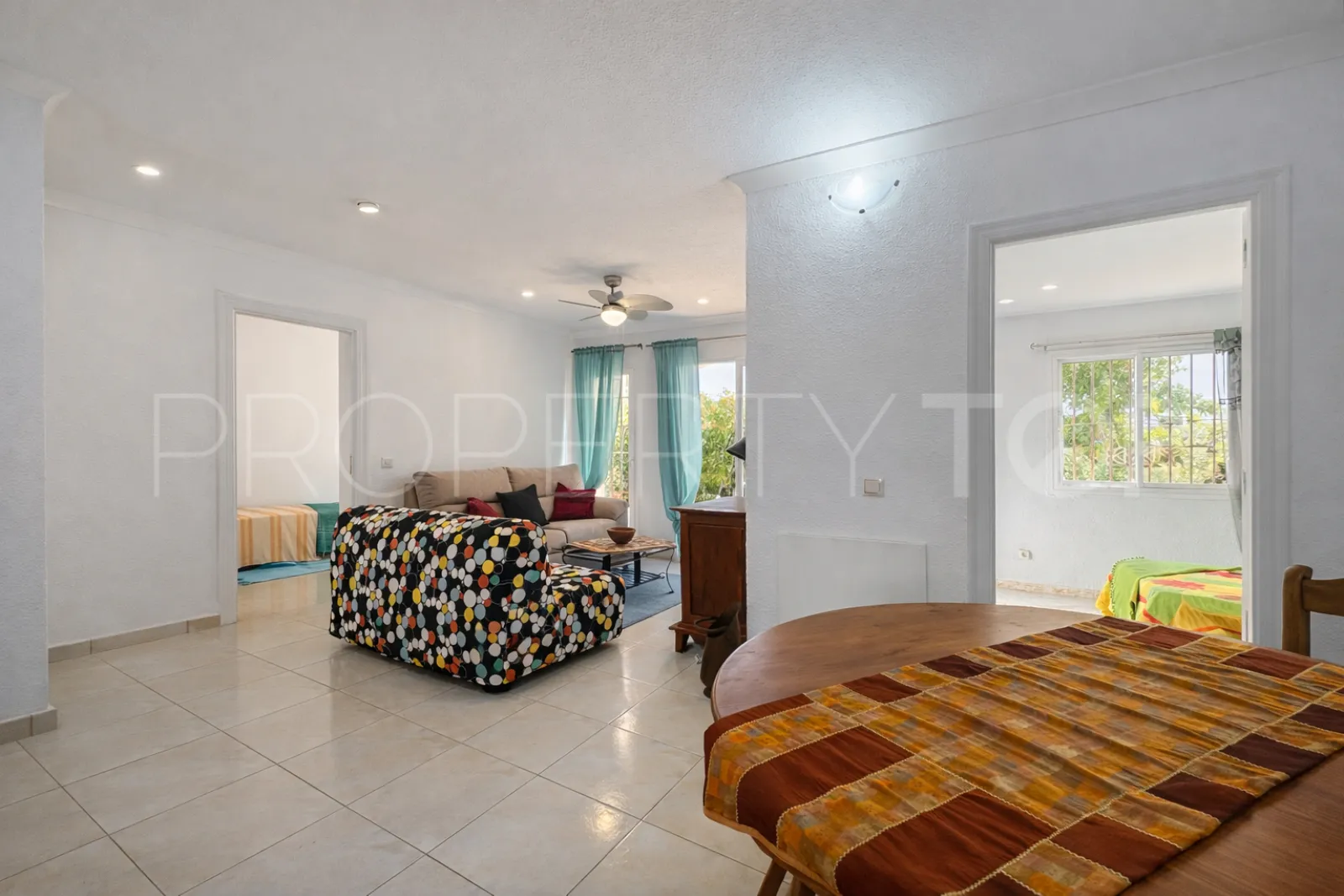 Semi detached house for sale in Calahonda