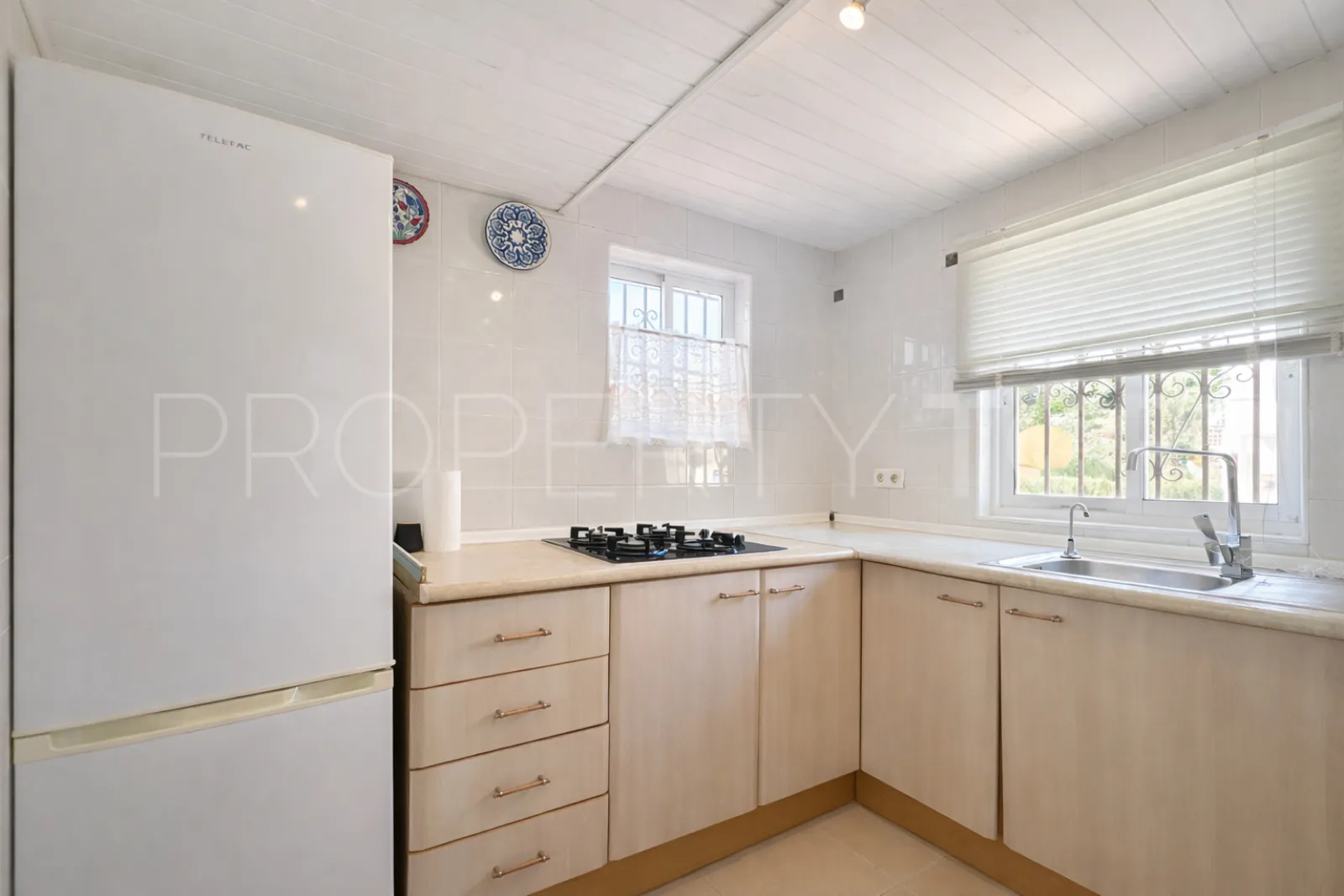 Semi detached house for sale in Calahonda