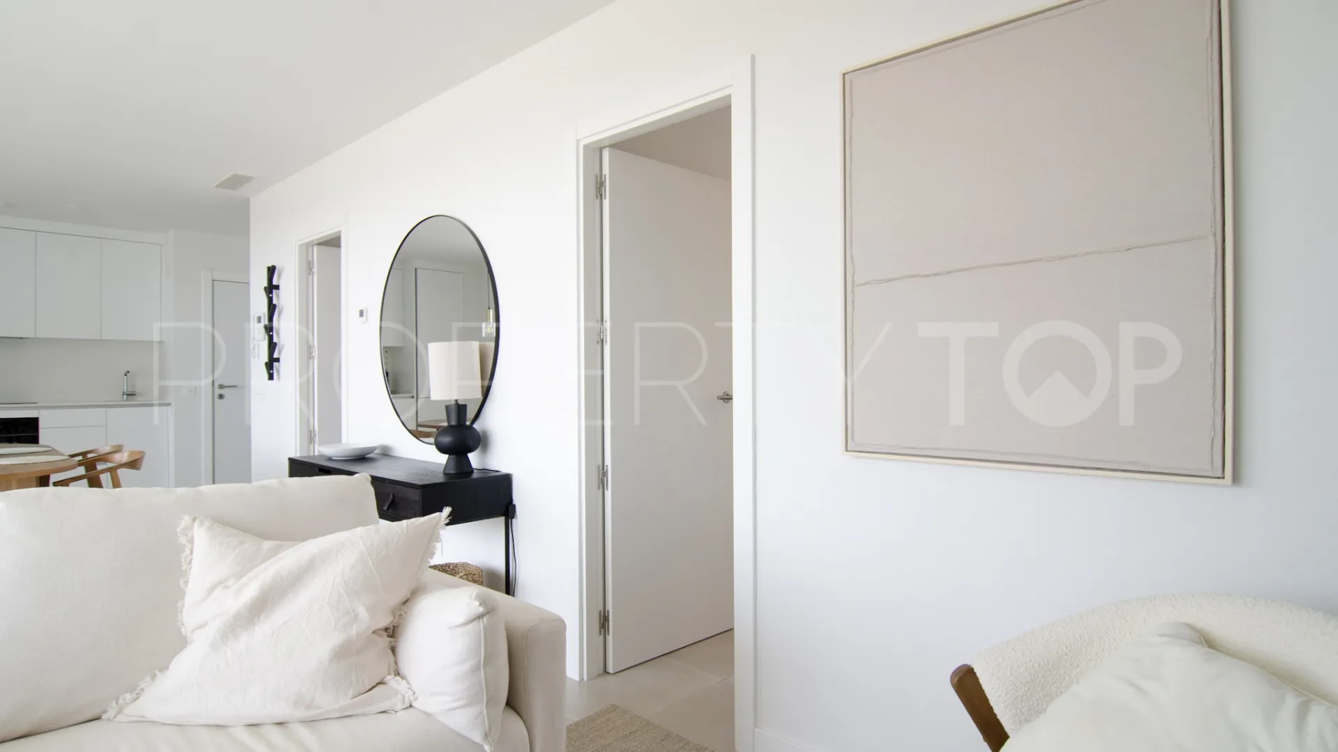 2 bedrooms apartment in Reserva del Higuerón for sale