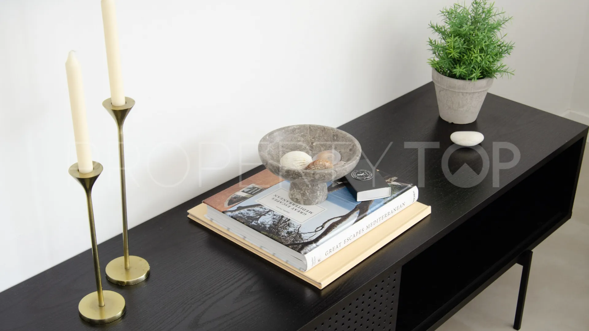 2 bedrooms apartment in Reserva del Higuerón for sale
