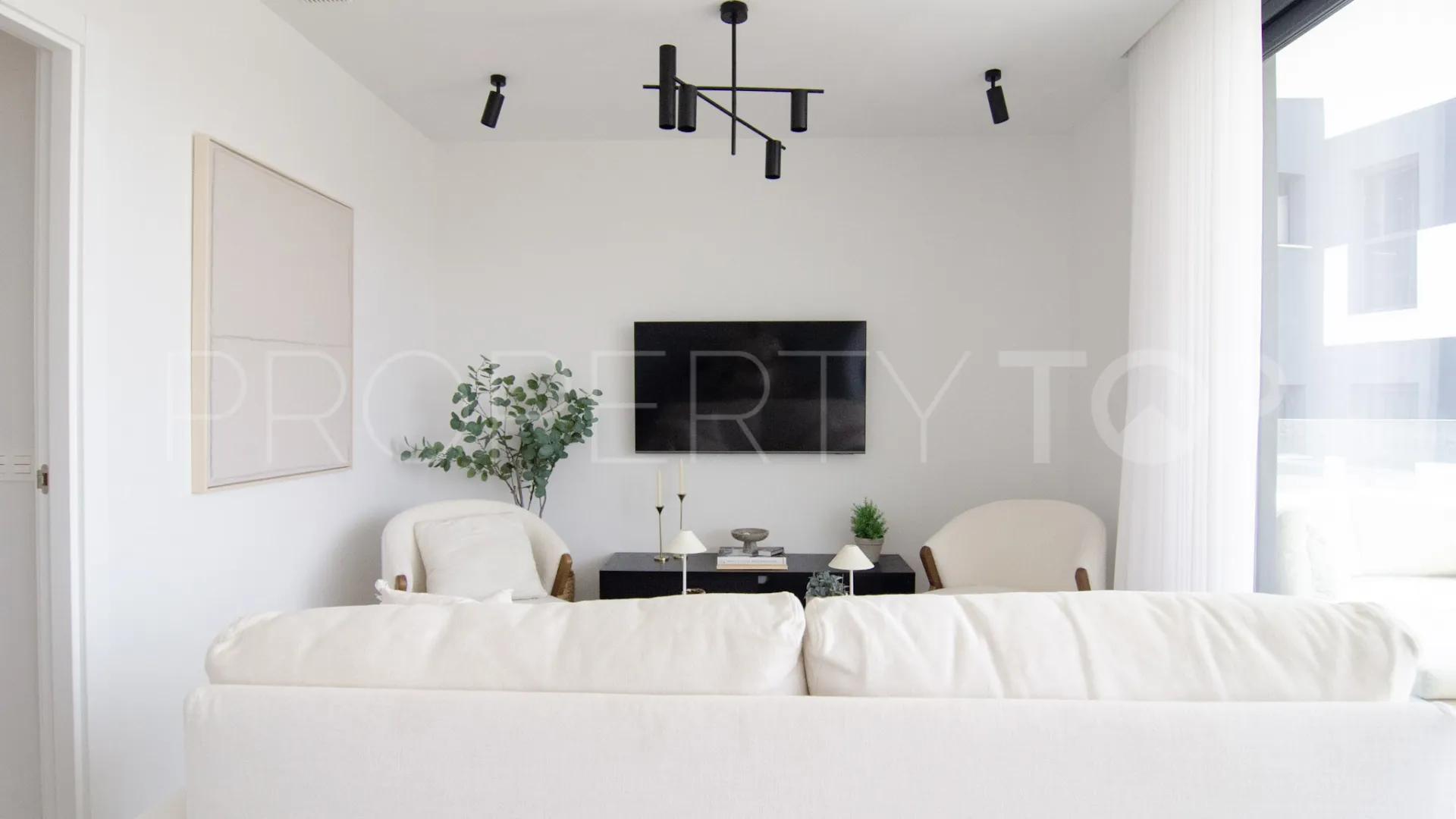 2 bedrooms apartment in Reserva del Higuerón for sale