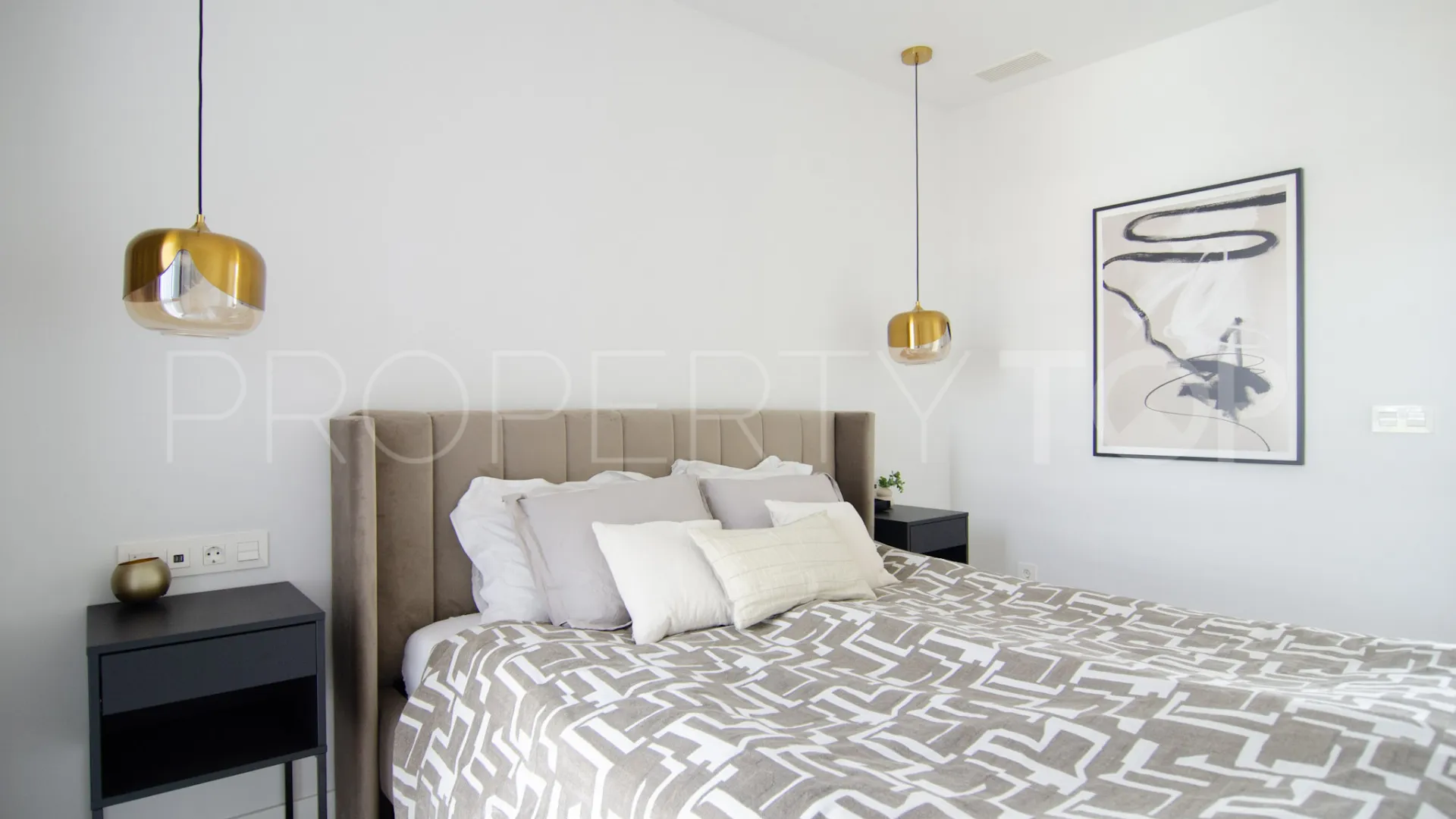 2 bedrooms apartment in Reserva del Higuerón for sale