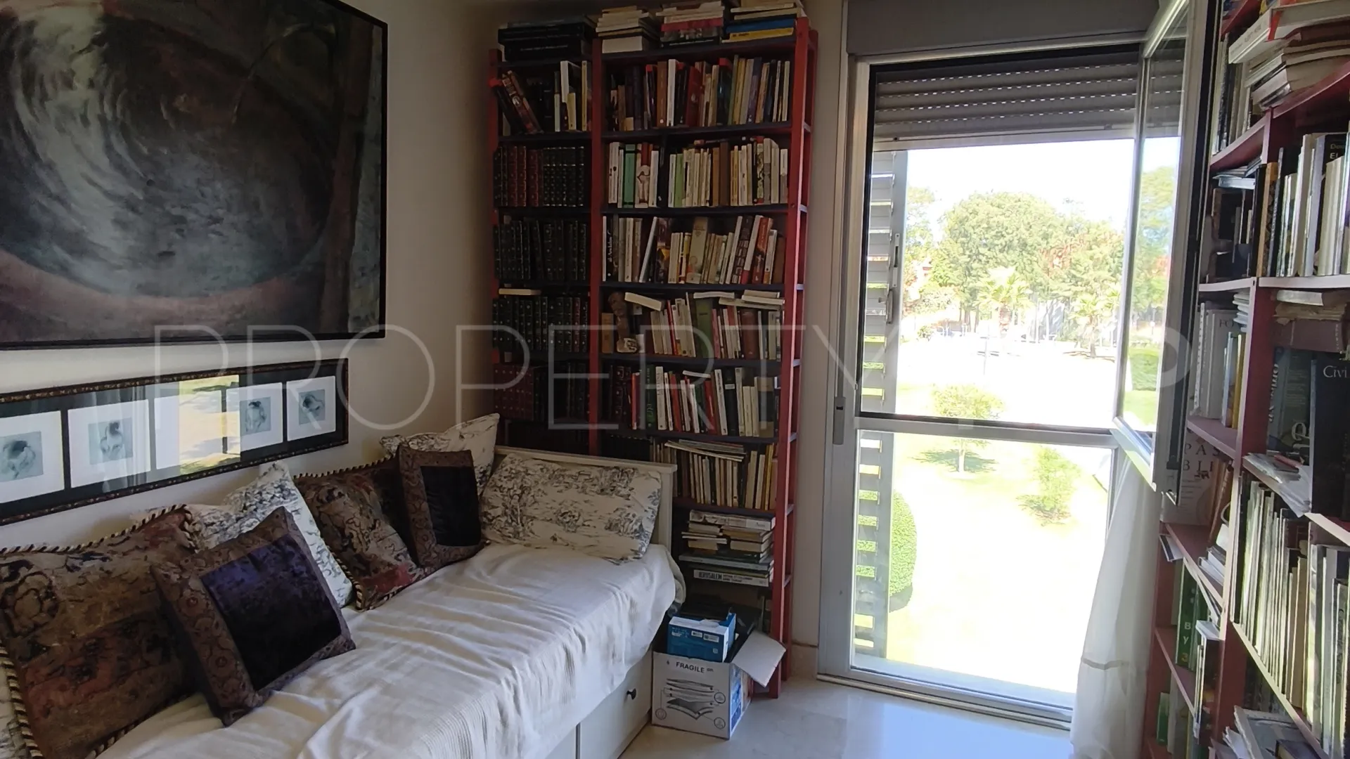 Buy Bahia de las Rocas penthouse with 3 bedrooms