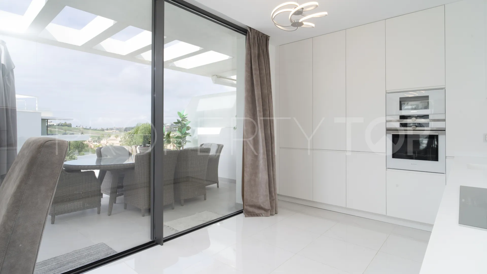 For sale Cataleya penthouse