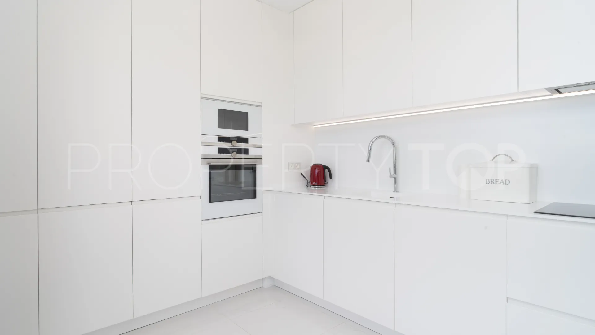 For sale Cataleya penthouse