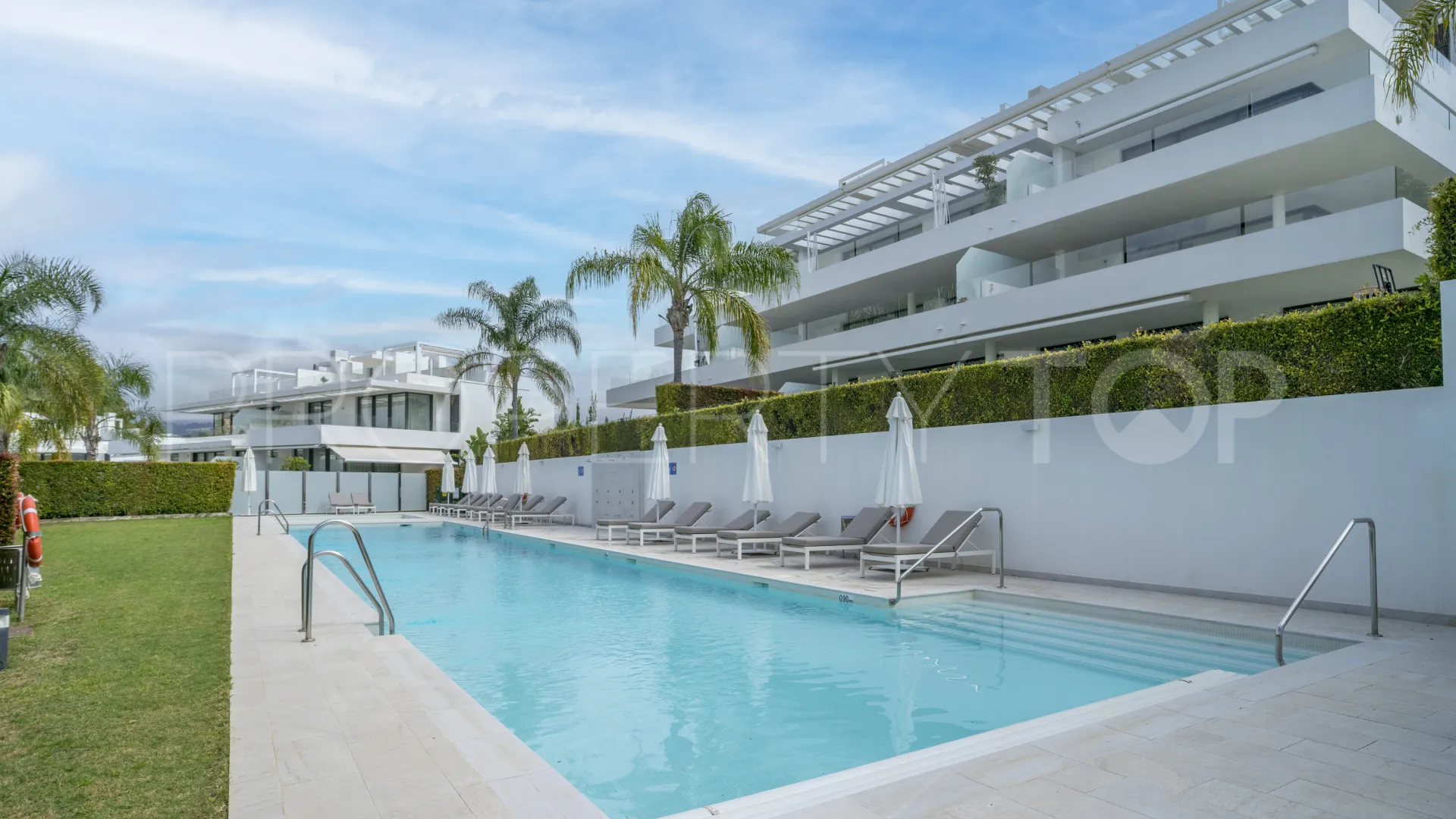 For sale Cataleya penthouse