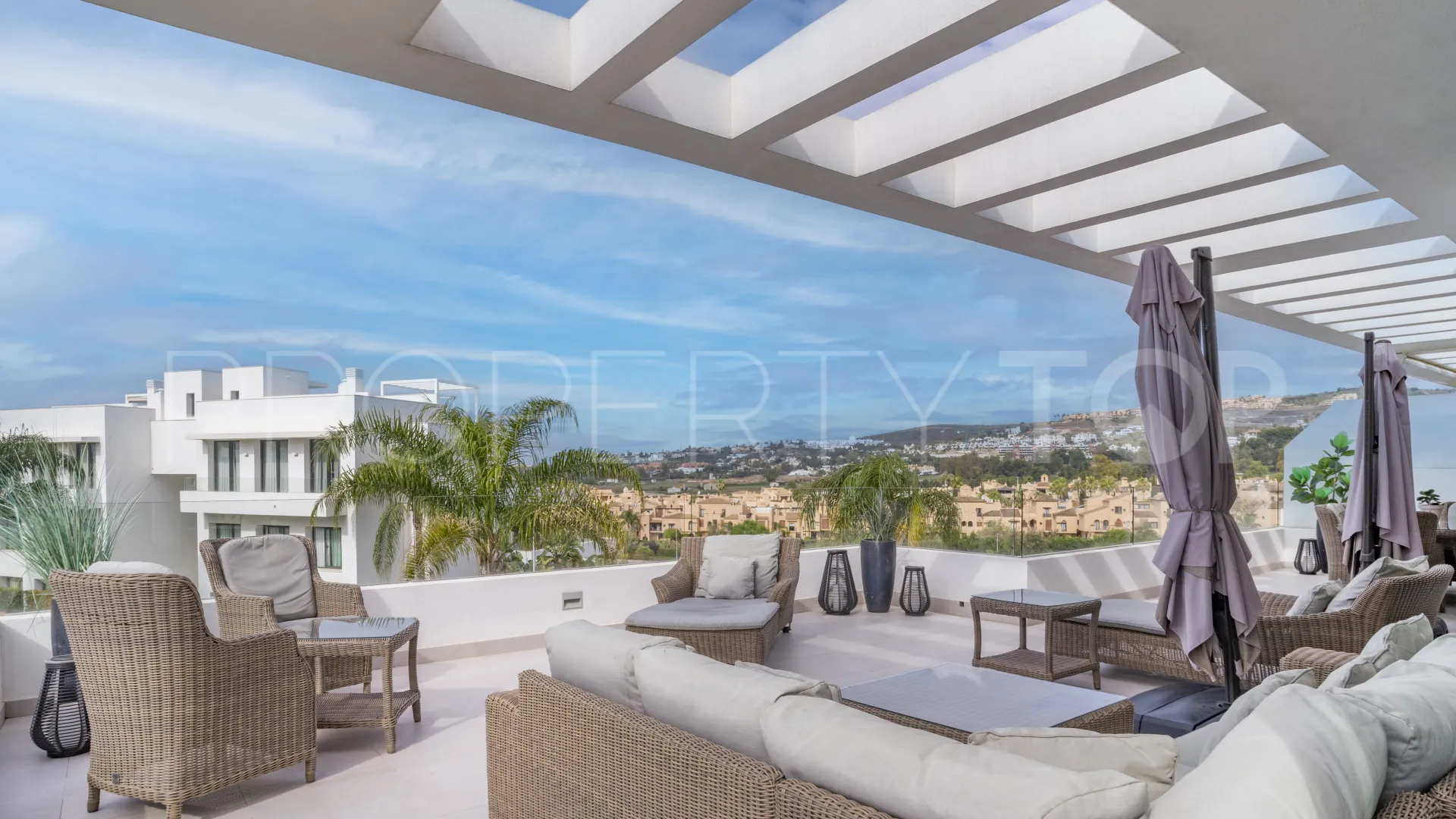 For sale Cataleya penthouse