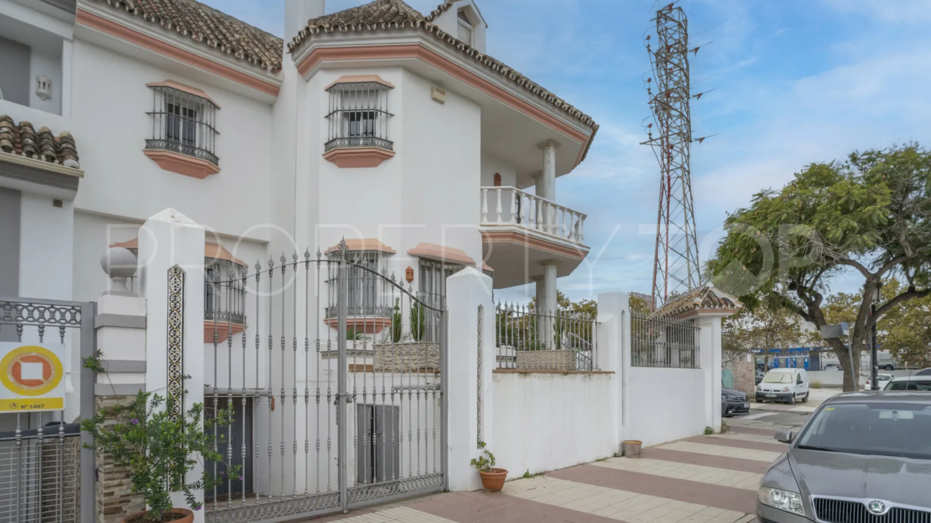 San Pedro de Alcantara 5 bedrooms semi detached house for sale