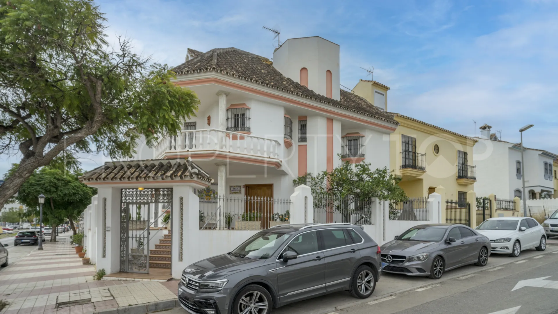 San Pedro de Alcantara 5 bedrooms semi detached house for sale