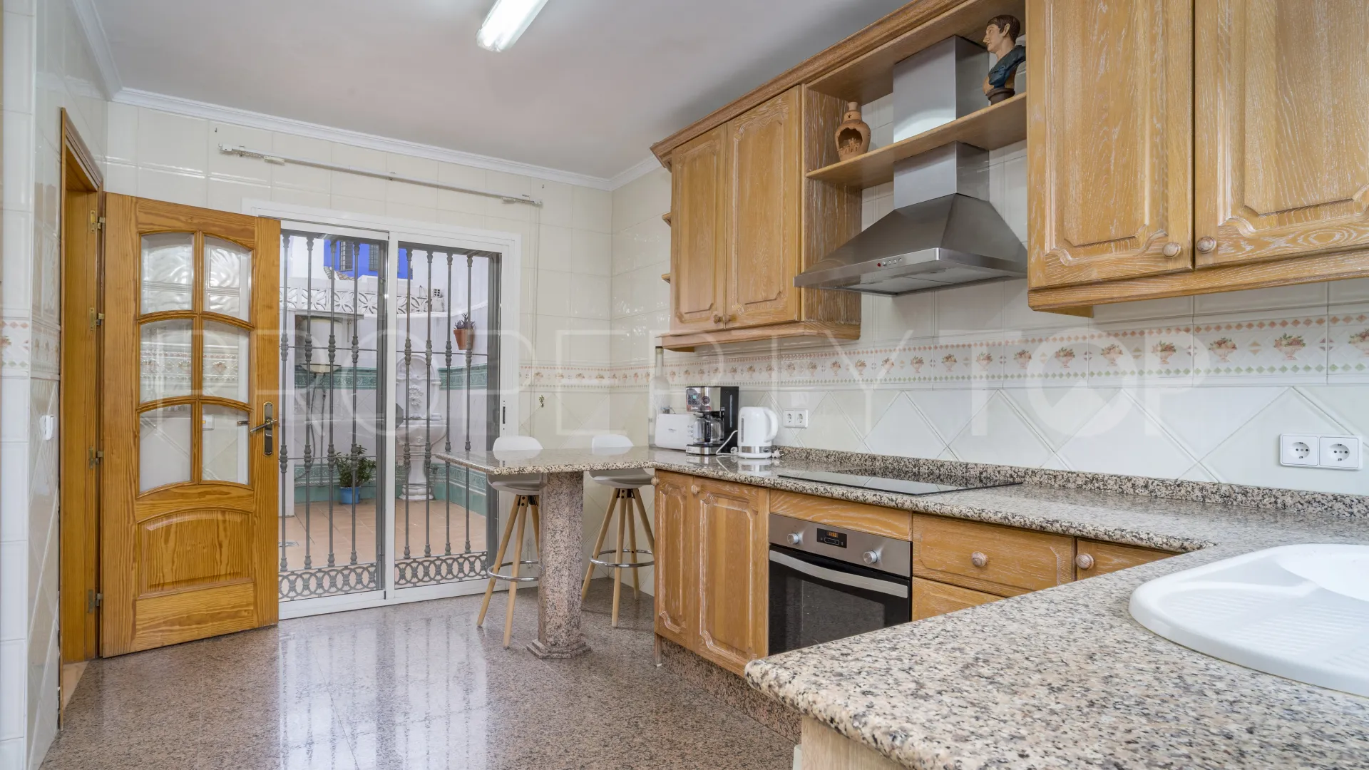 San Pedro de Alcantara 5 bedrooms semi detached house for sale