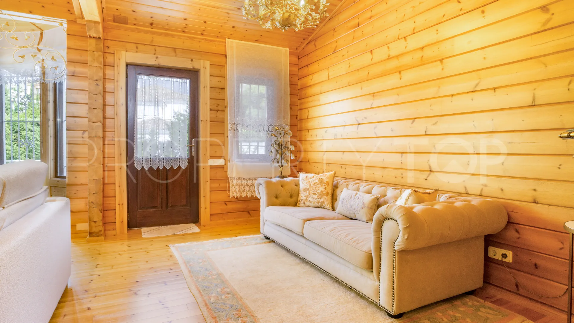 Chalet with 4 bedrooms for sale in Elviria
