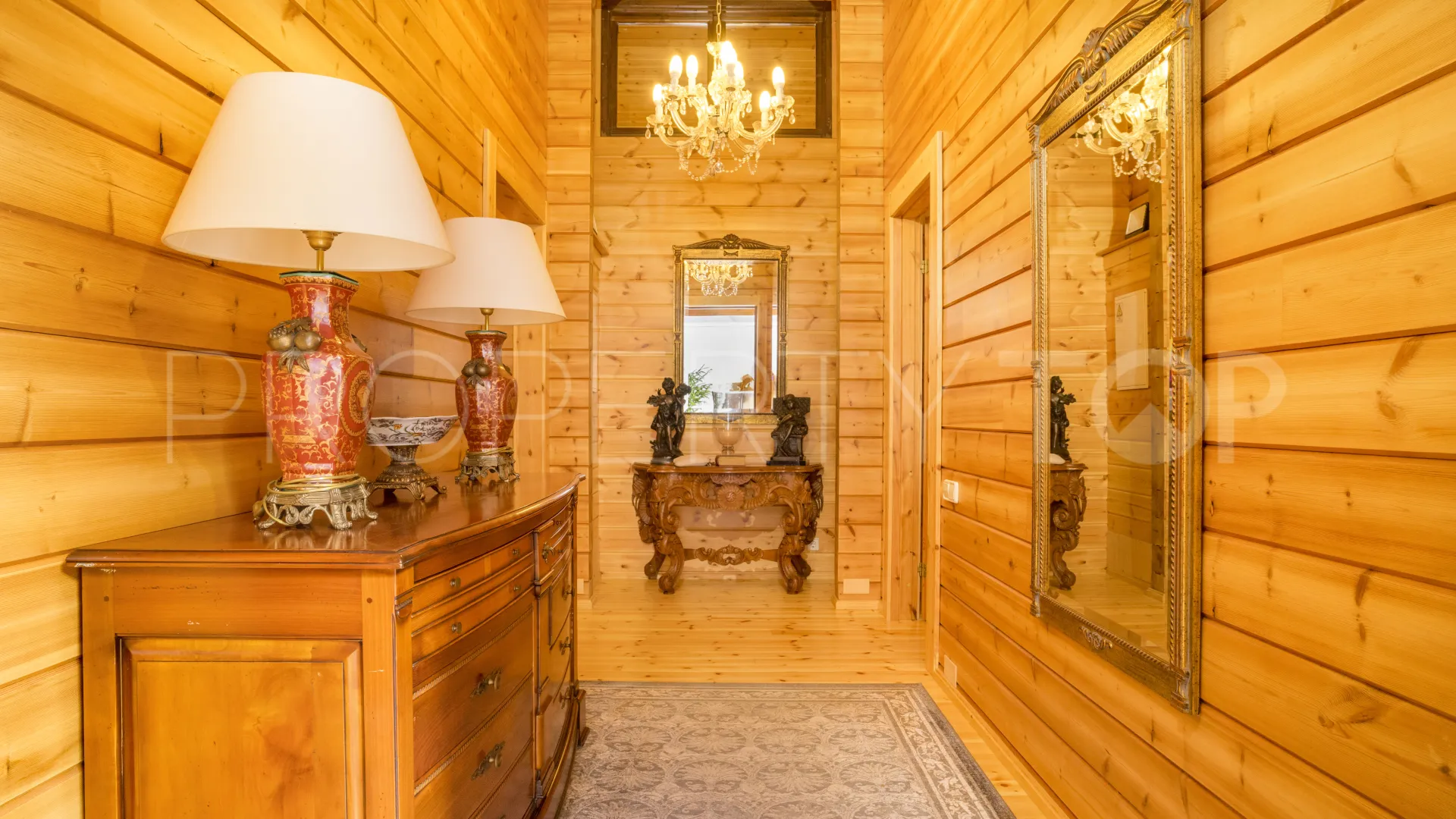 Chalet with 4 bedrooms for sale in Elviria