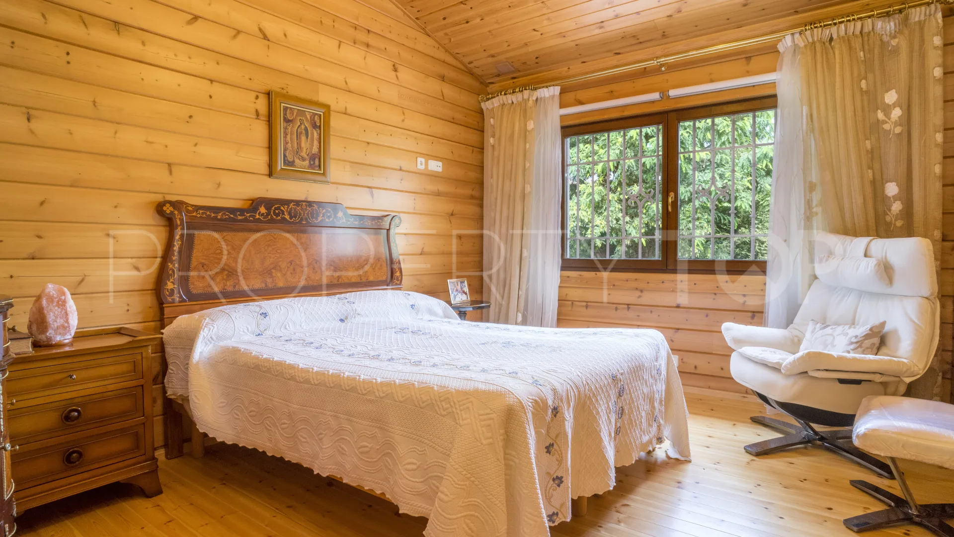 Chalet with 4 bedrooms for sale in Elviria