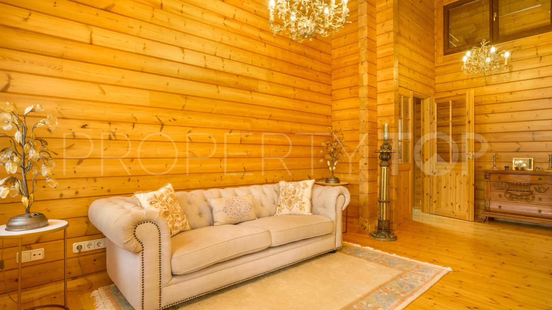 Chalet with 4 bedrooms for sale in Elviria