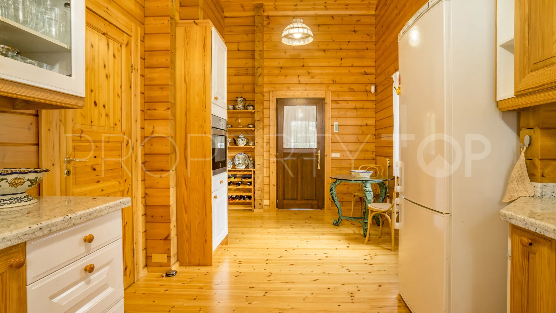 Chalet with 4 bedrooms for sale in Elviria