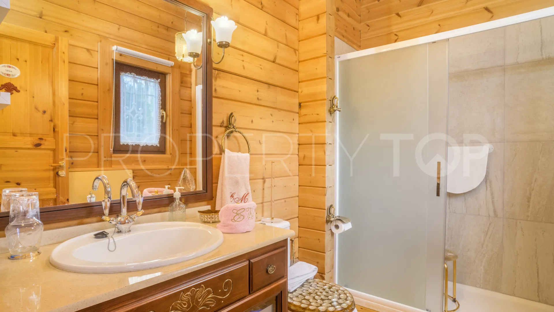Chalet with 4 bedrooms for sale in Elviria