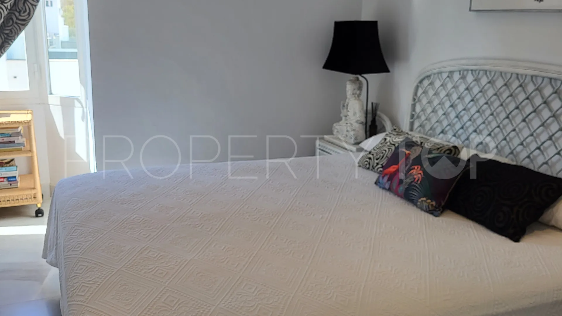 For sale 3 bedrooms town house in Marbella Golden Mile