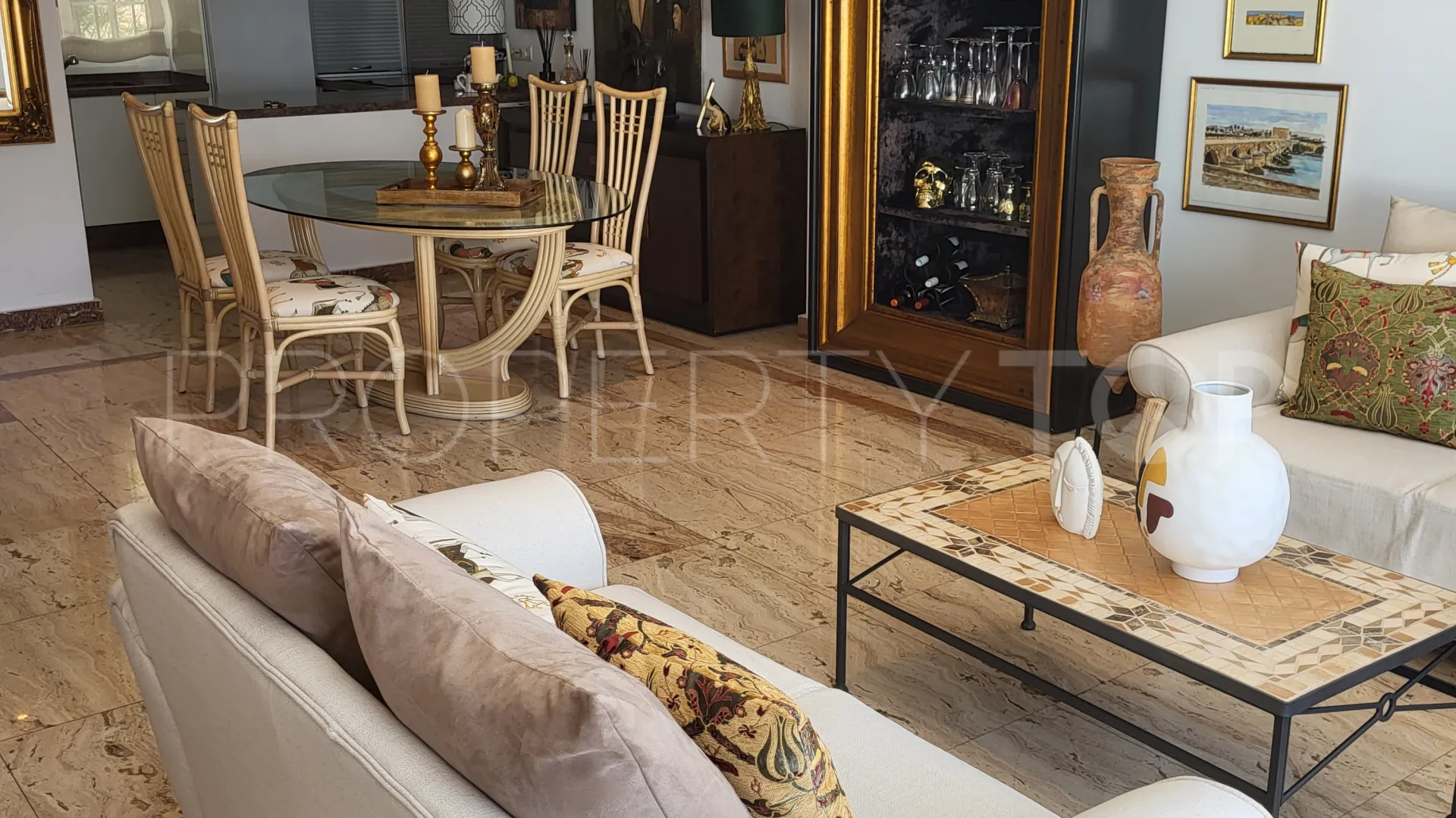For sale 3 bedrooms town house in Marbella Golden Mile