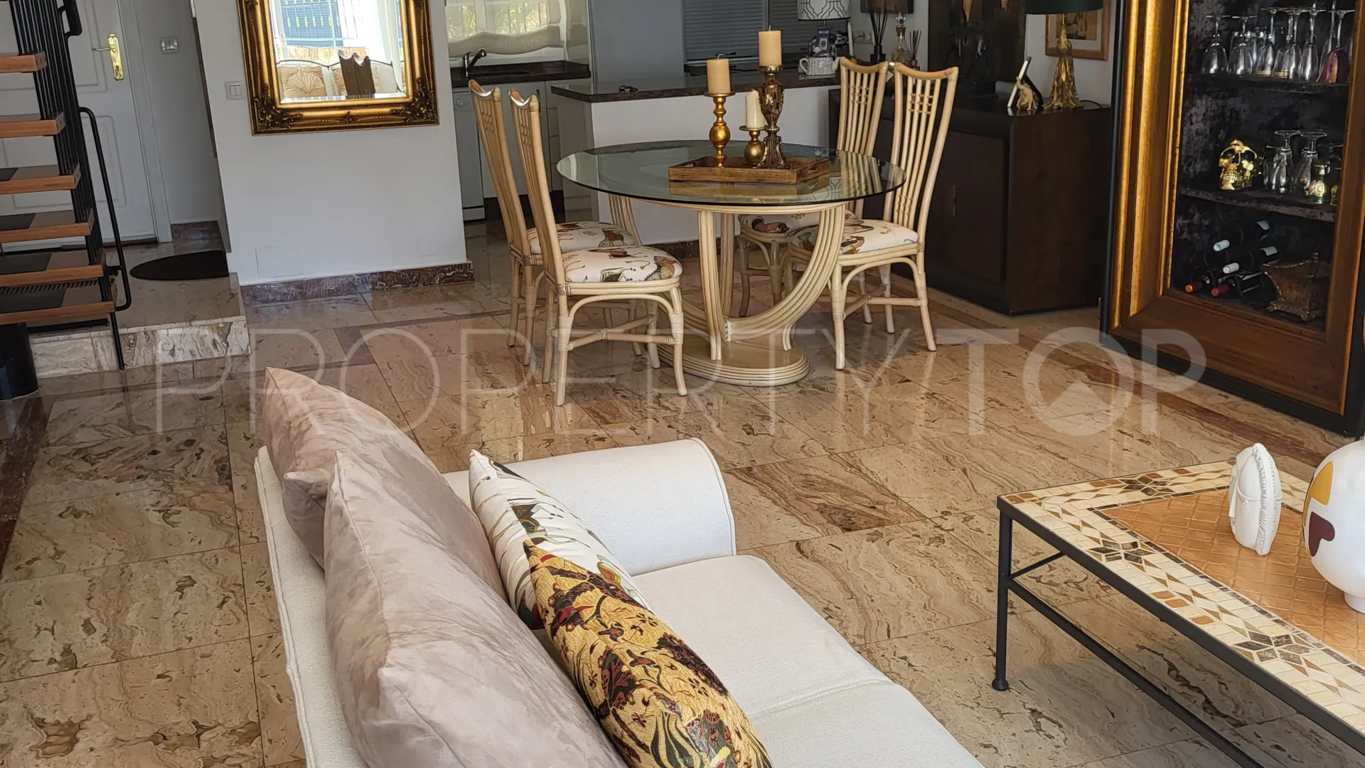For sale 3 bedrooms town house in Marbella Golden Mile