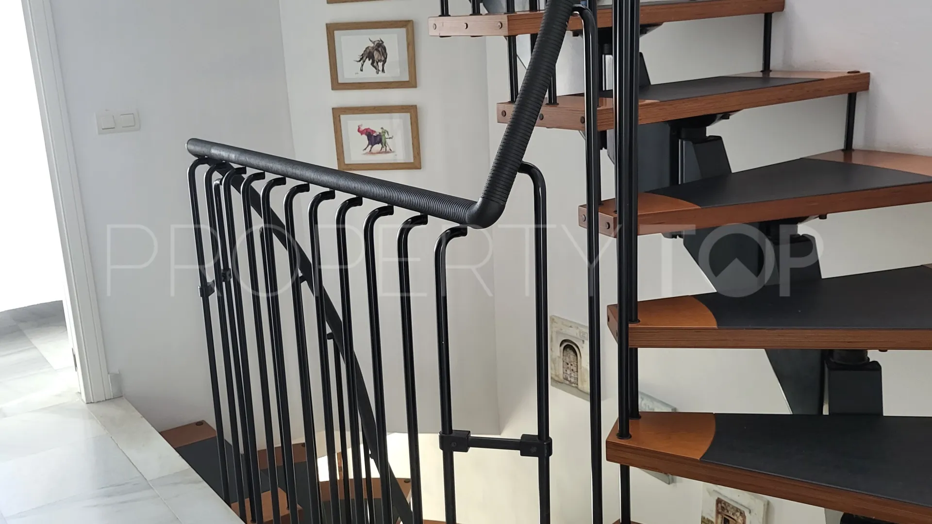 For sale 3 bedrooms town house in Marbella Golden Mile