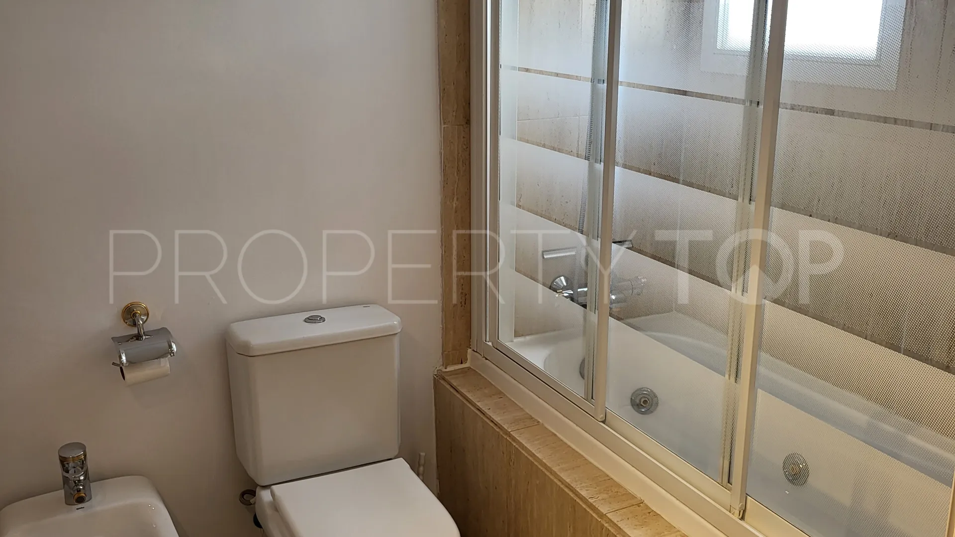 For sale 3 bedrooms town house in Marbella Golden Mile