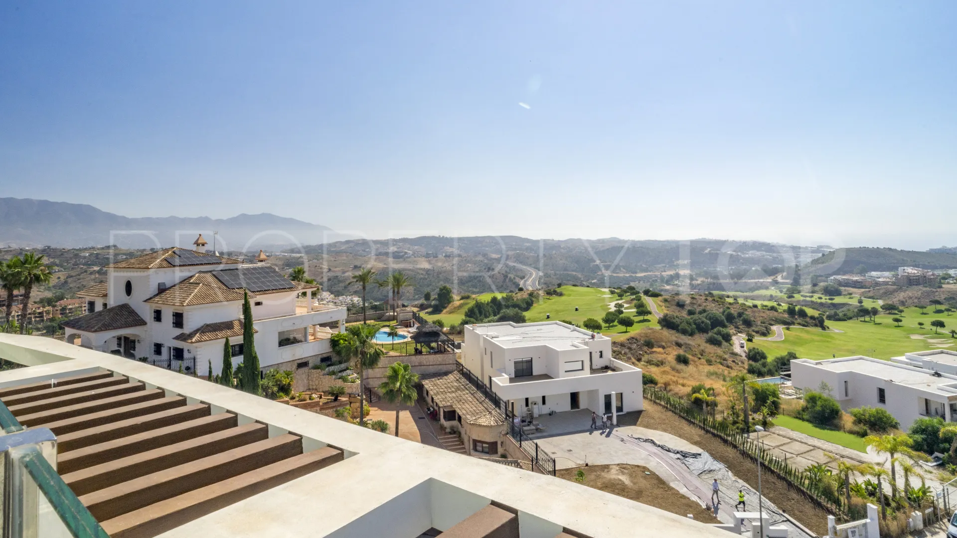 2 bedrooms penthouse in Mijas Costa for sale