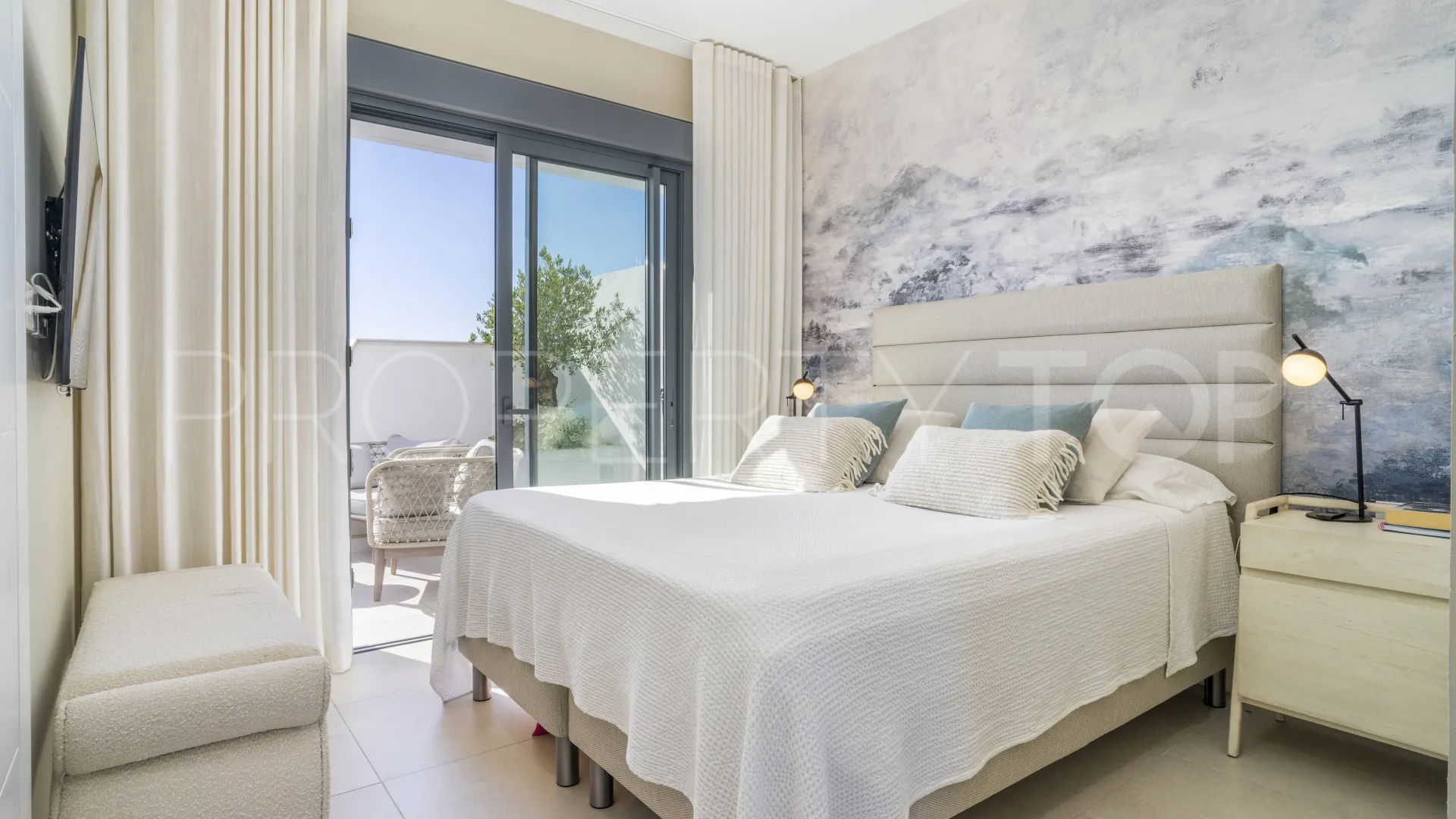 2 bedrooms penthouse in Mijas Costa for sale