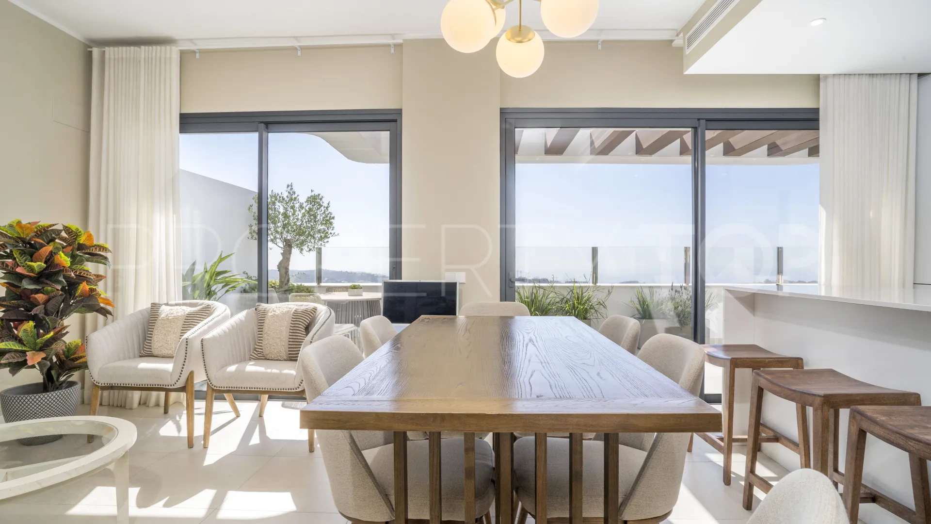 2 bedrooms penthouse in Mijas Costa for sale
