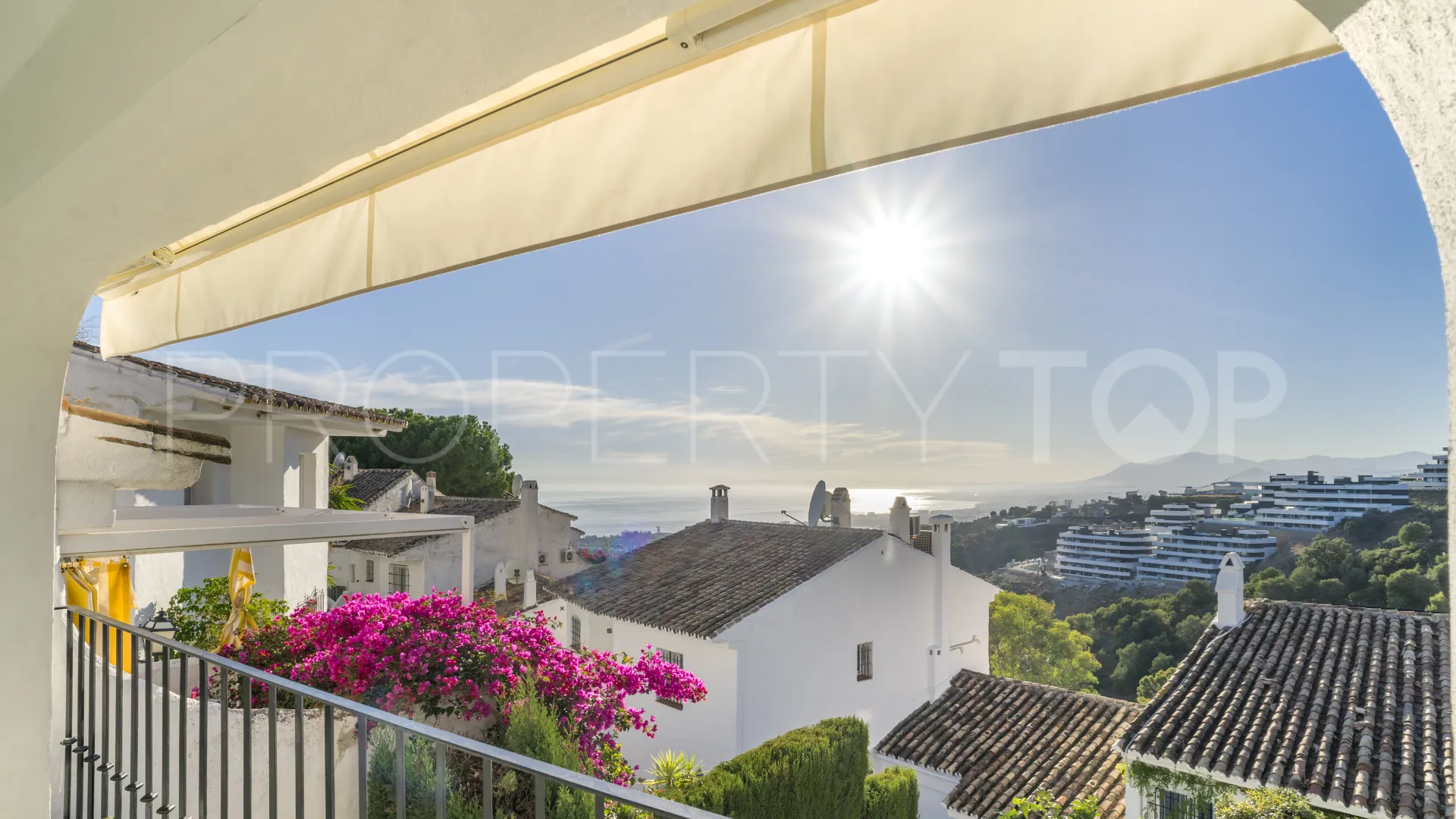 Town house for sale in Lomas de los Monteros with 4 bedrooms