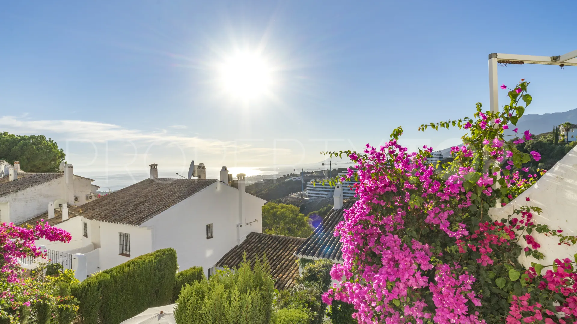 Town house for sale in Lomas de los Monteros with 4 bedrooms