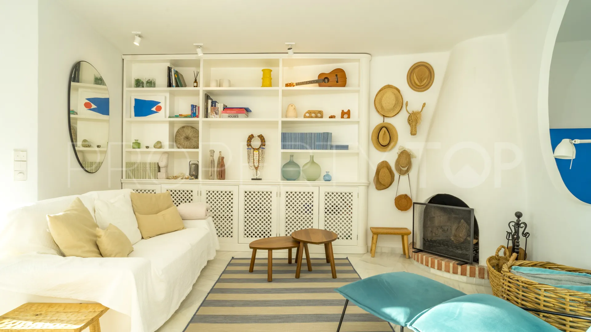 Town house for sale in Lomas de los Monteros with 4 bedrooms